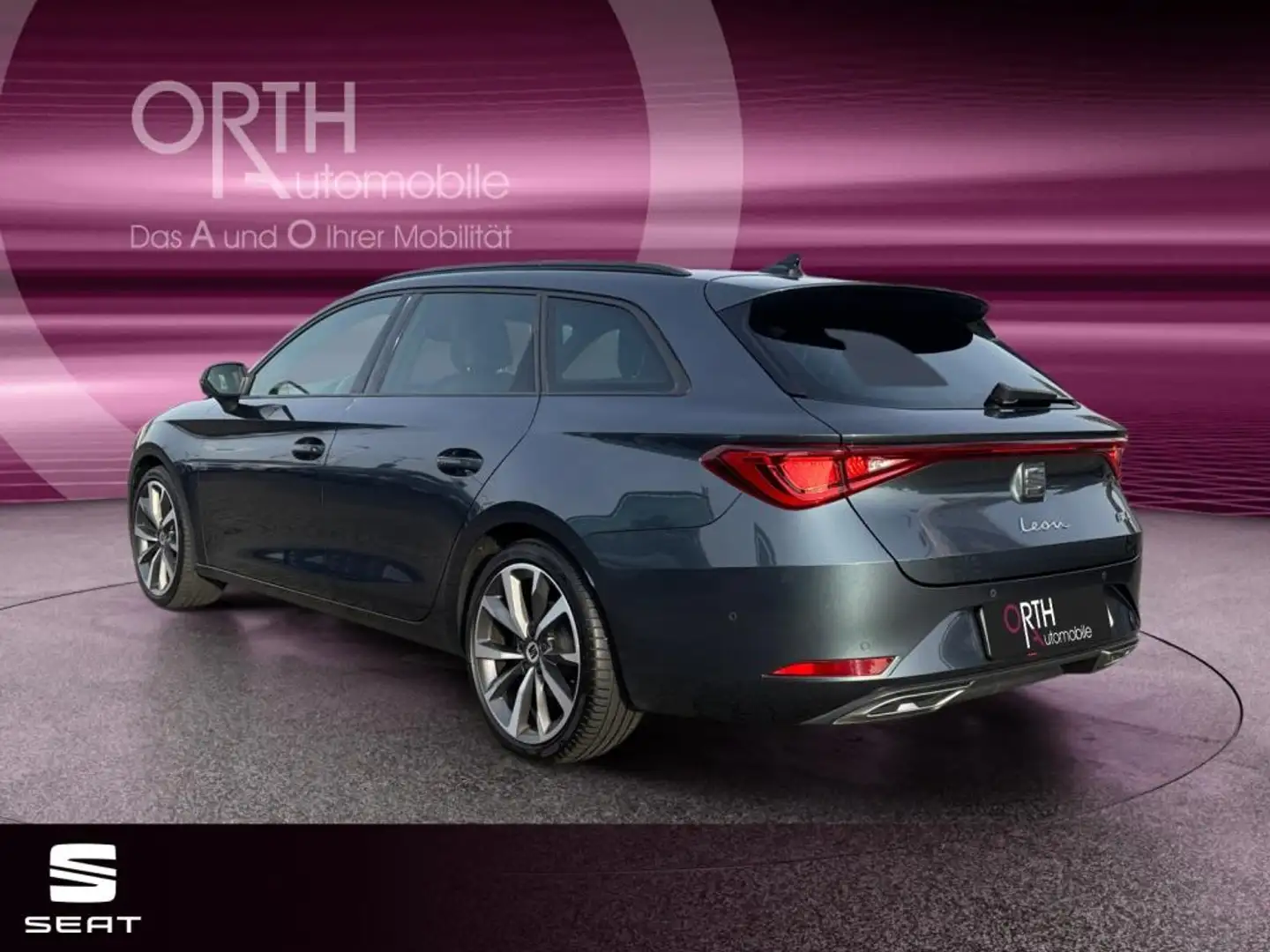 SEAT Leon SP 2.0 TDI FR 4Drive NAVI SHZ AHK LED PDC Grau - 2
