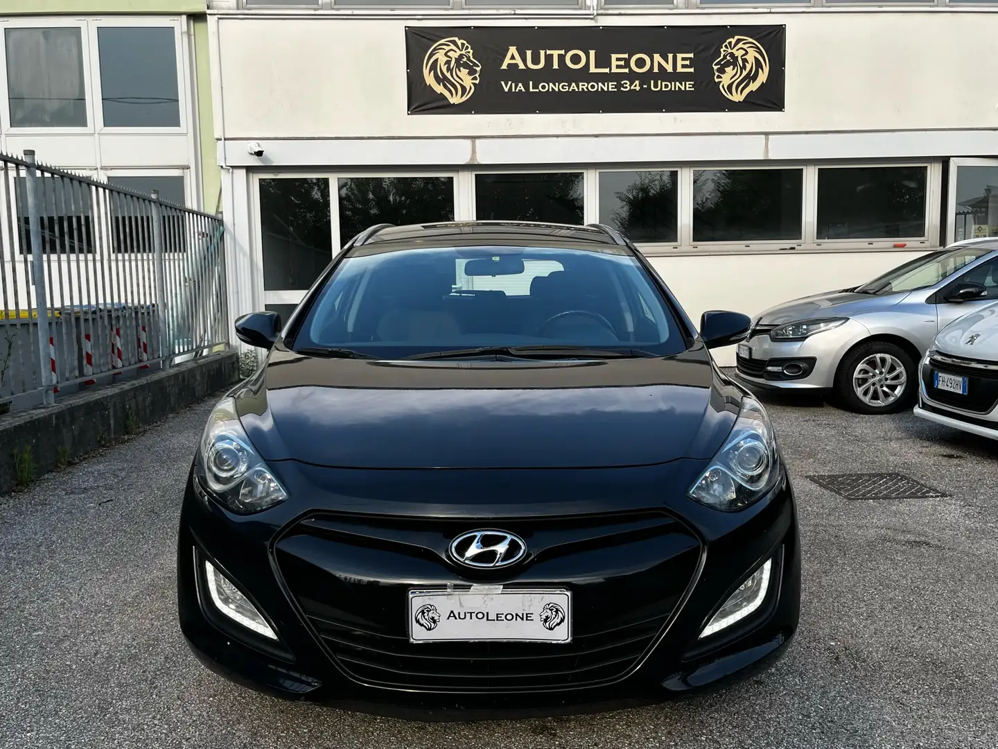 Hyundai i30 Wagon 1.6 crdi 110cv OTTIMO STATO - OK NEOPATENTI Nero - 2