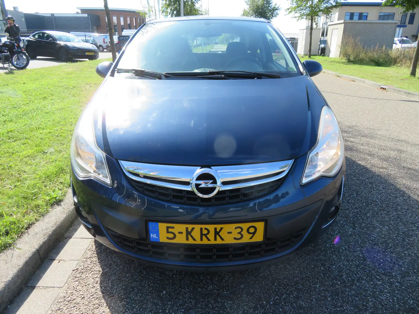 Opel Corsa 1.4 ZEER FRAAI! Blauw - 2
