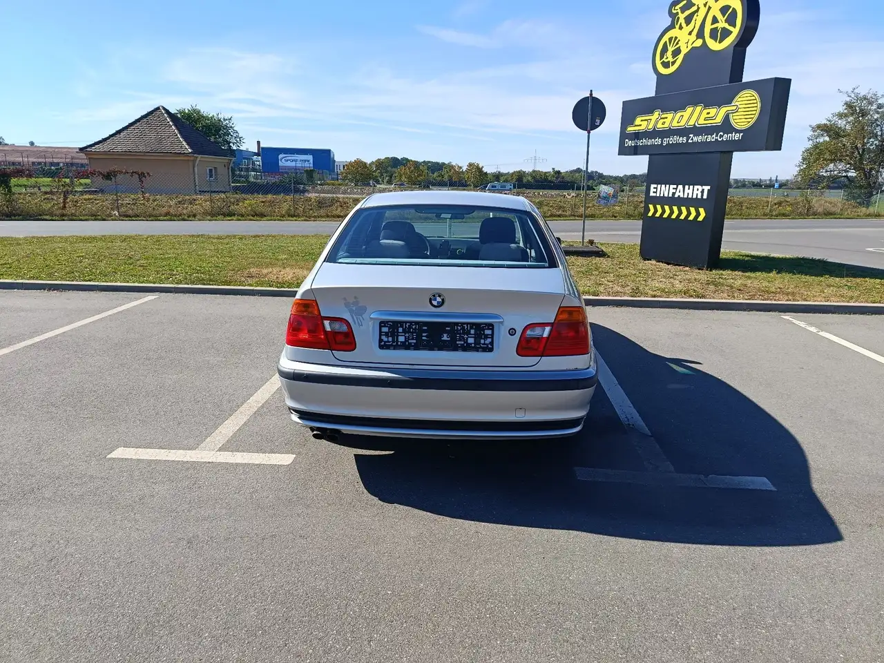 BMW 323i, foto 4