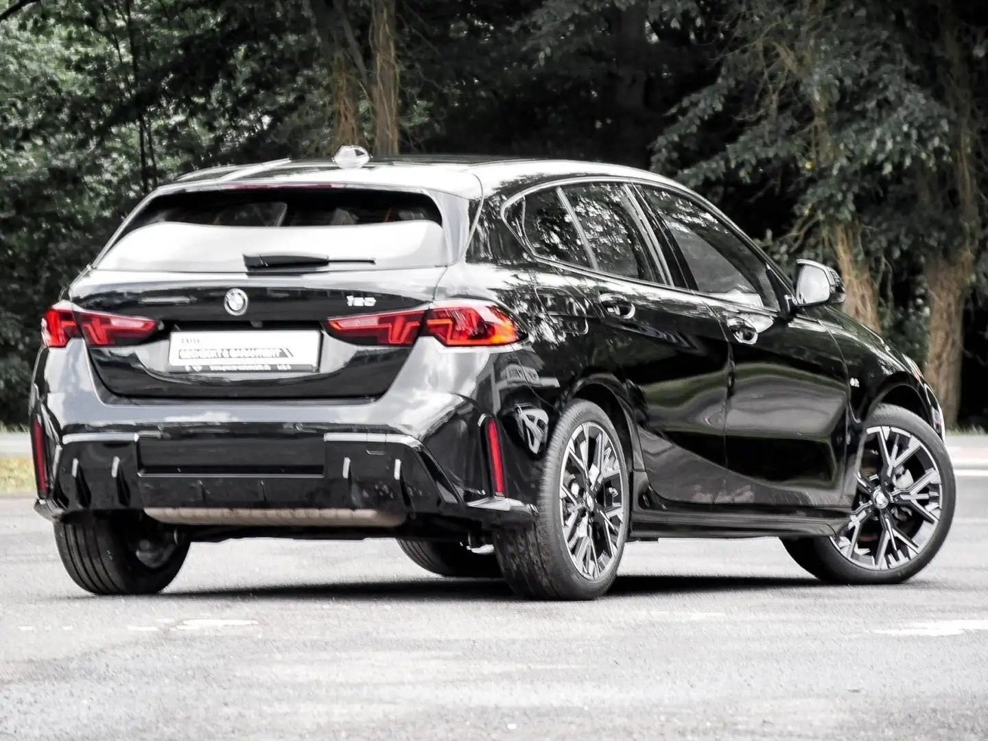 BMW 120 M SPORT+DA+DA PLUS+PA+SHZ Schwarz - 2