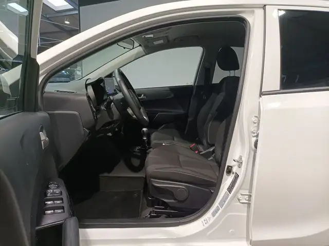 Kia Picanto view 8