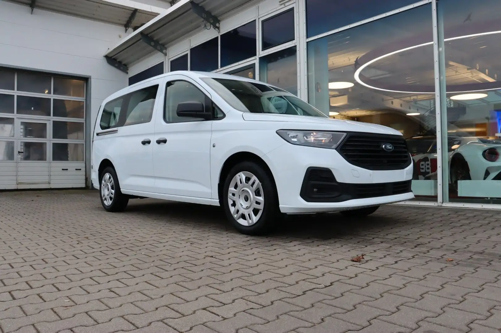 Ford Grand Tourneo Connect 1.5 EcoB. L2 lang 5-Sitzer Weiß - 2