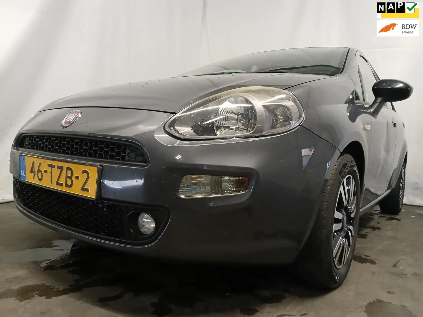 Fiat Punto Evo 0.9 TwinAir Pop - Airco - Linker Zijschade Grijs - 1