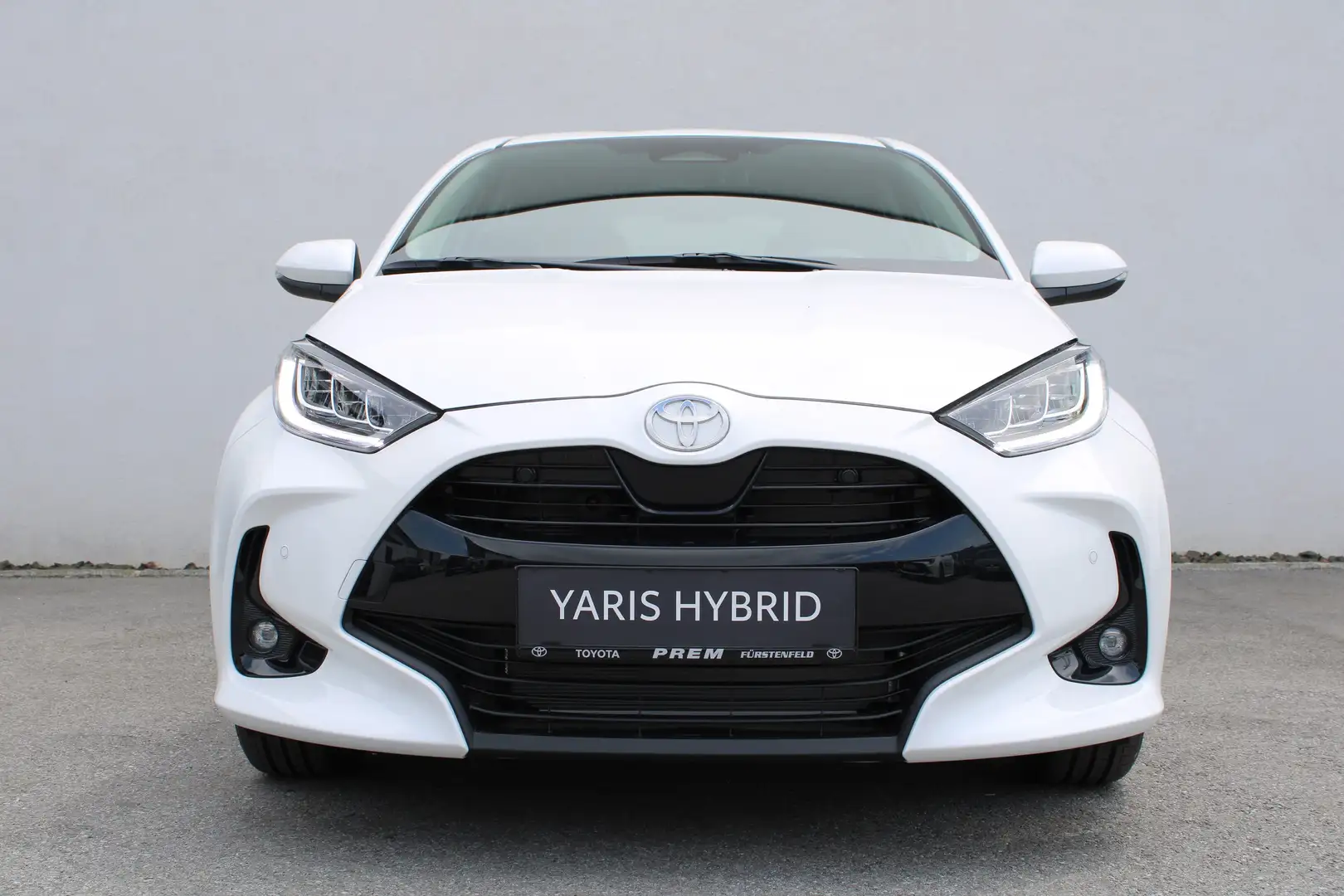 Toyota Yaris 1,5 VVT-i Hybrid Active Drive mit Safety Paket! Weiß - 1