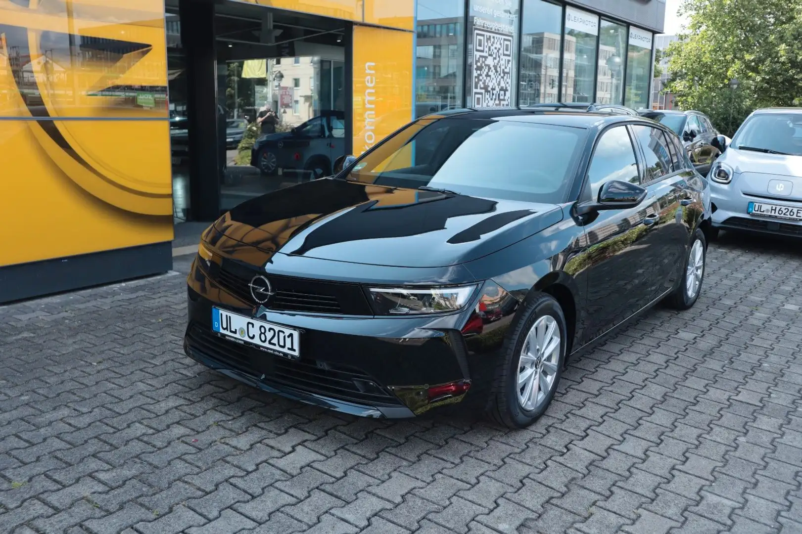 Opel Astra L 5-trg. 1.2T MT6 Edition  Kamera AGR Noir - 2