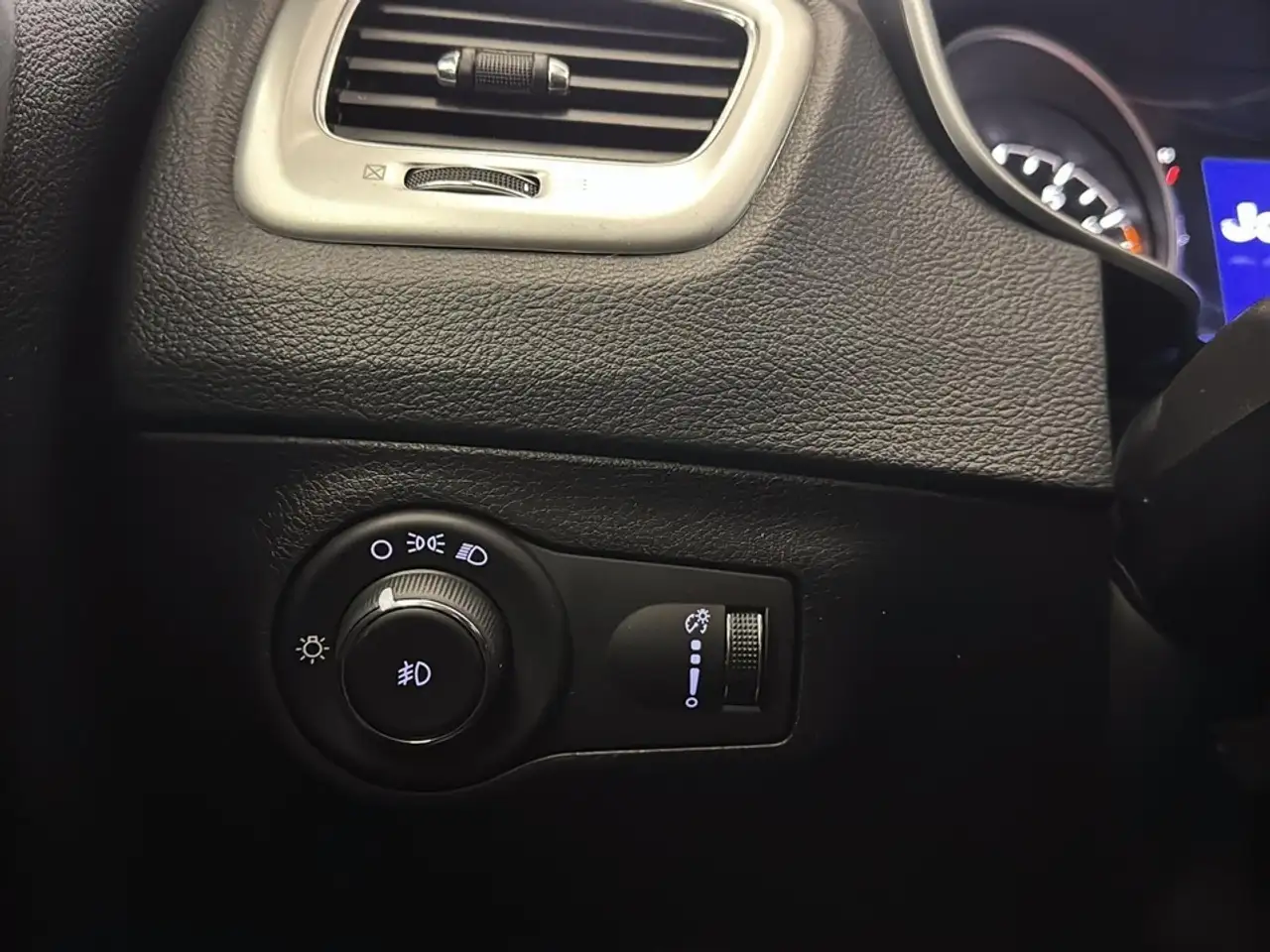 Jeep Compass снимка Jeep Compass