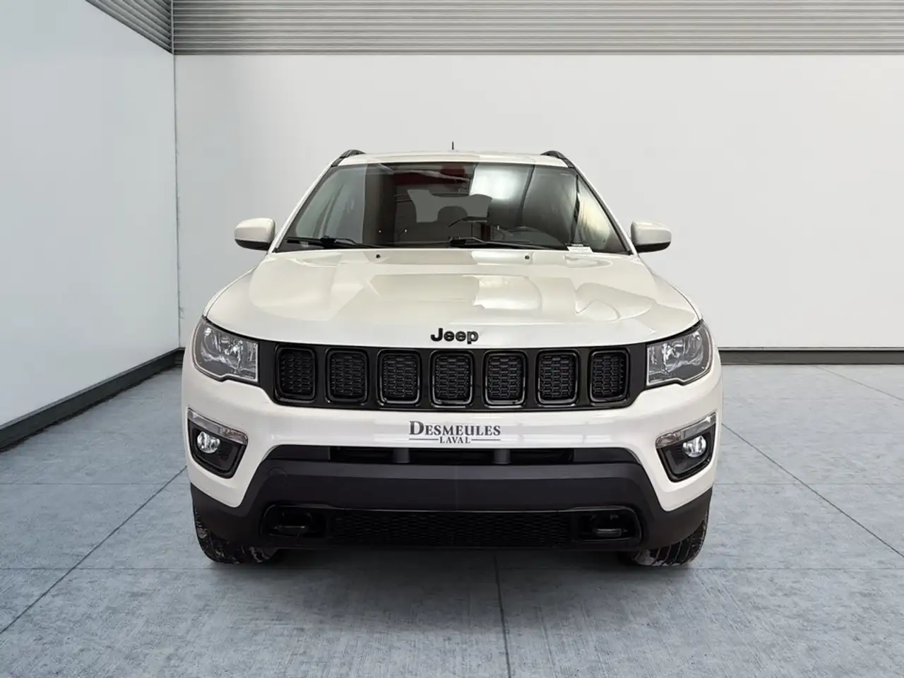 Jeep Compass снимка Jeep Compass