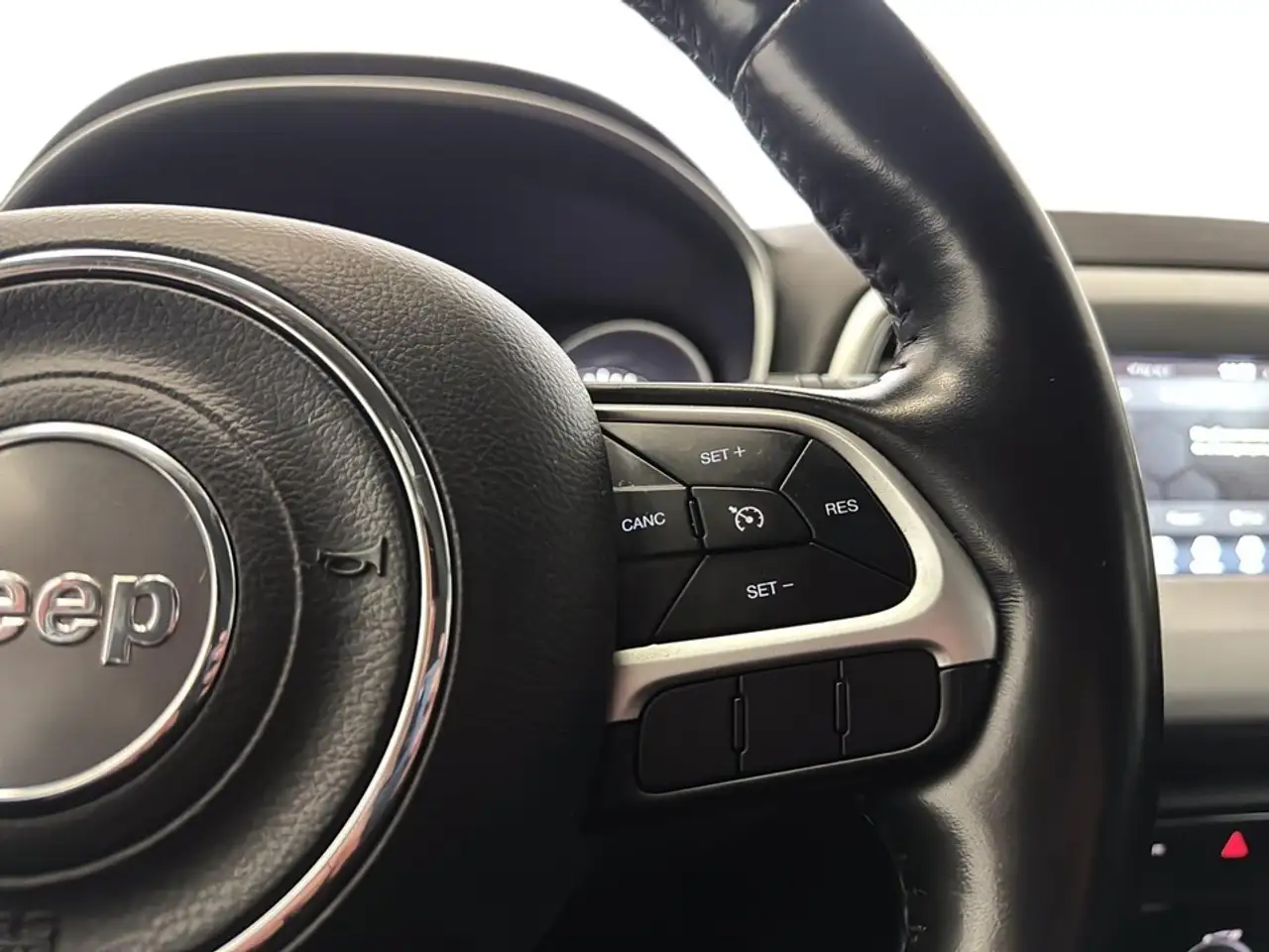 Jeep Compass снимка Jeep Compass