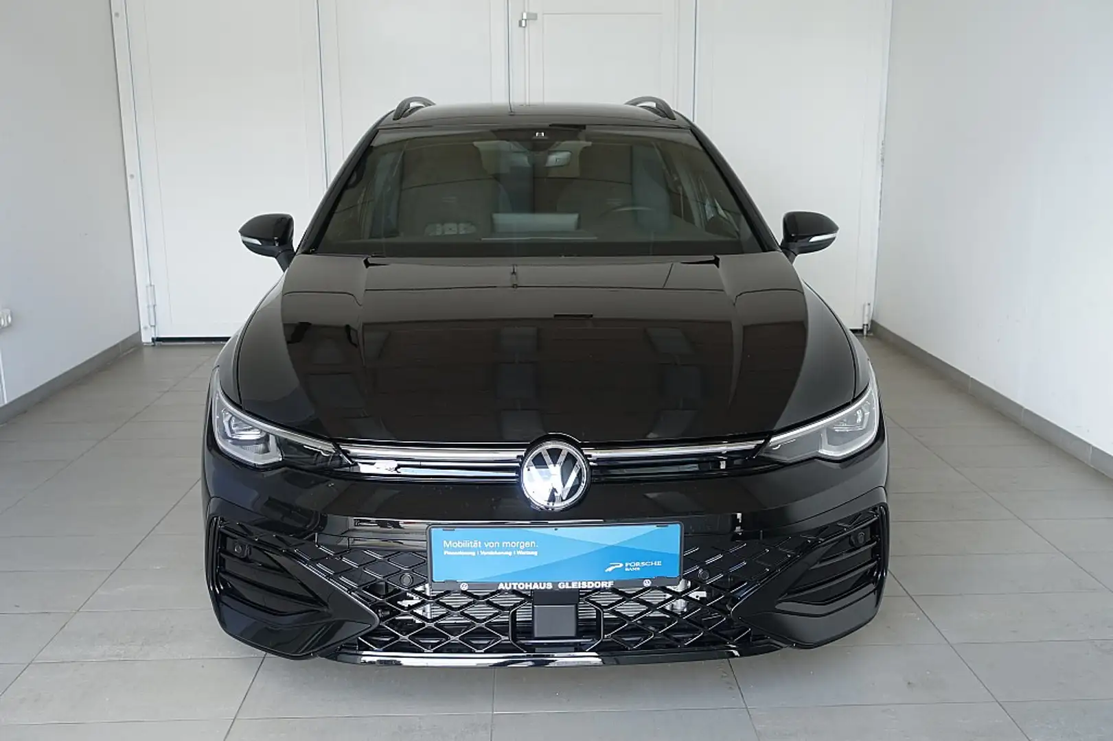 Volkswagen Golf Variant 1,5 TSI ACT mHEV Sport DSG Schwarz - 2