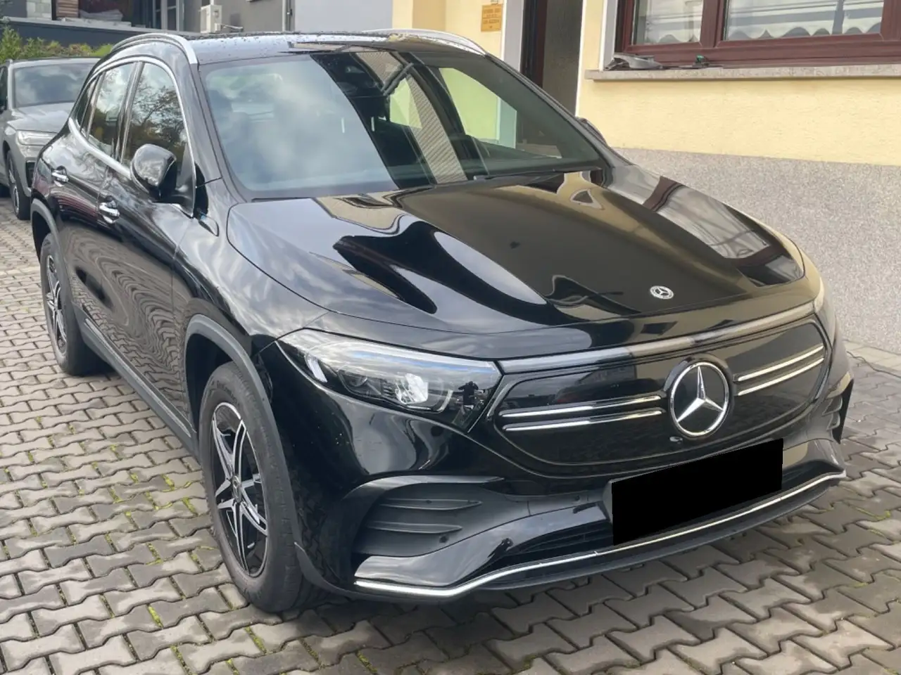 Mercedes-Benz EQA 250