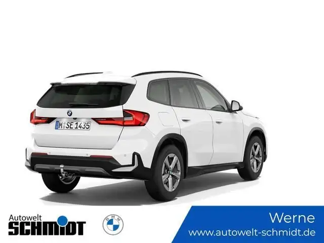 BMW X1 view 2