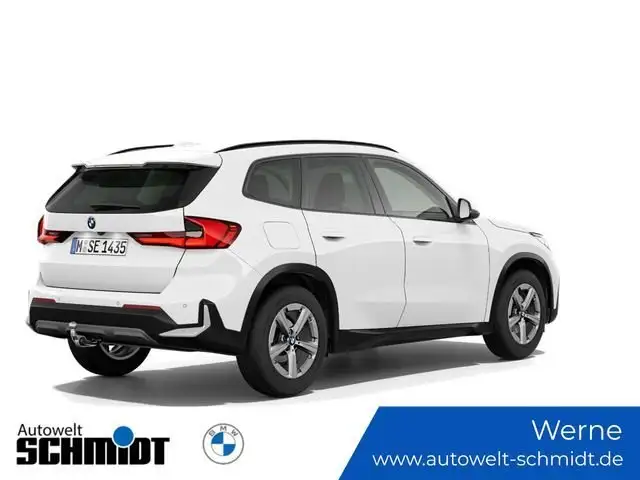 BMW X1 view 5