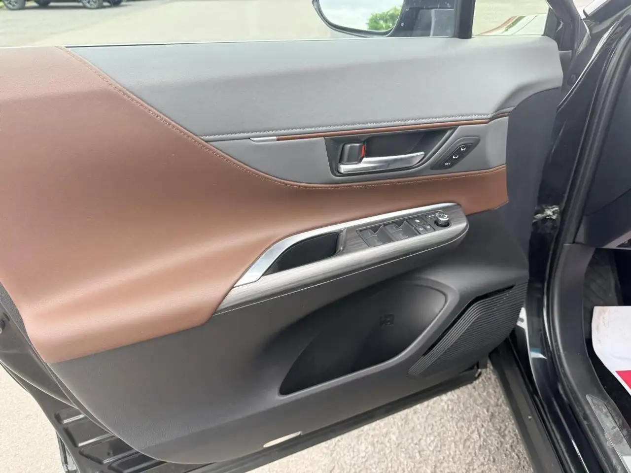 Toyota Venza снимка Toyota Venza