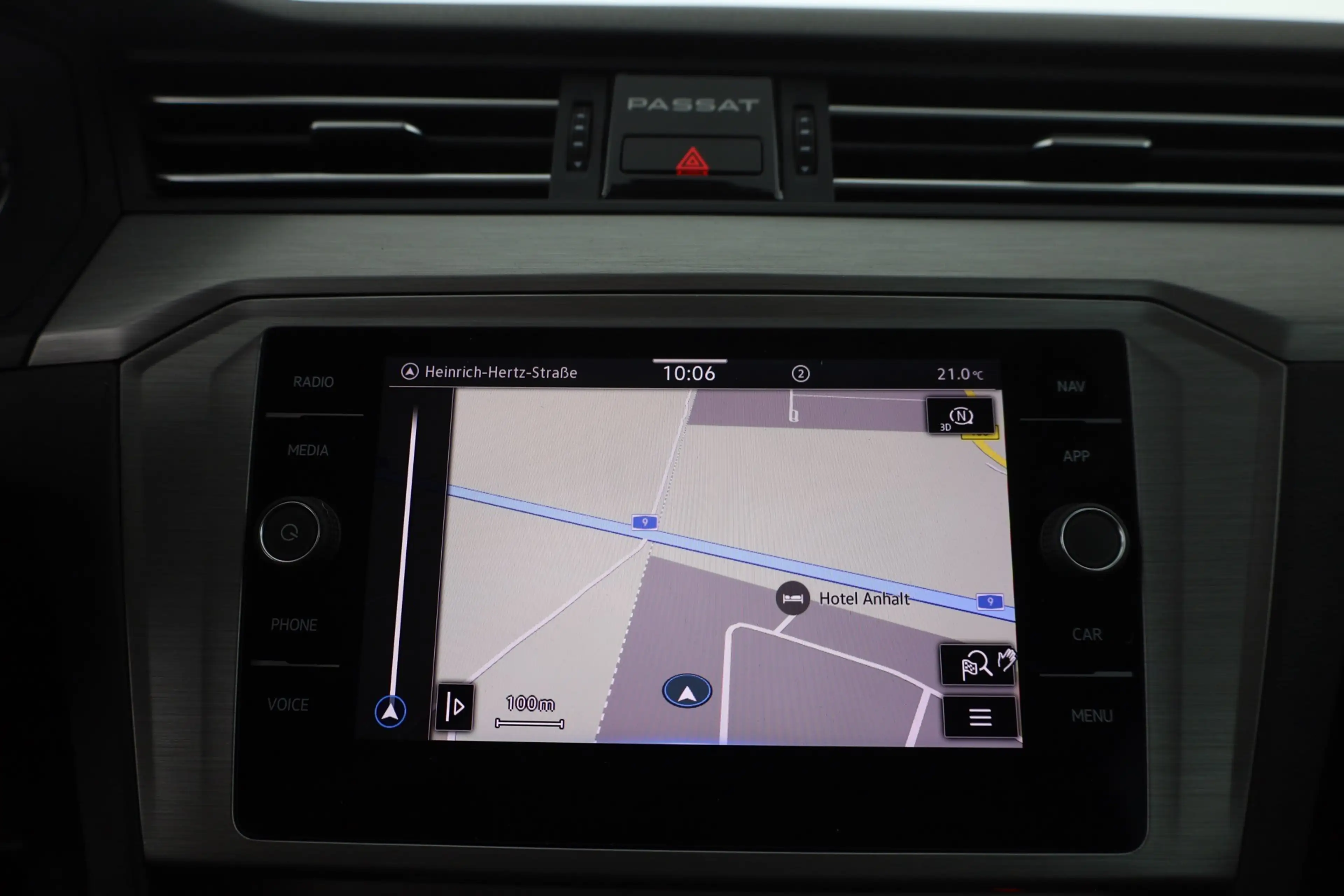 Volkswagen Passat Variant 2.0 TDI LED Navi ACC Kamera DAB — photo 11