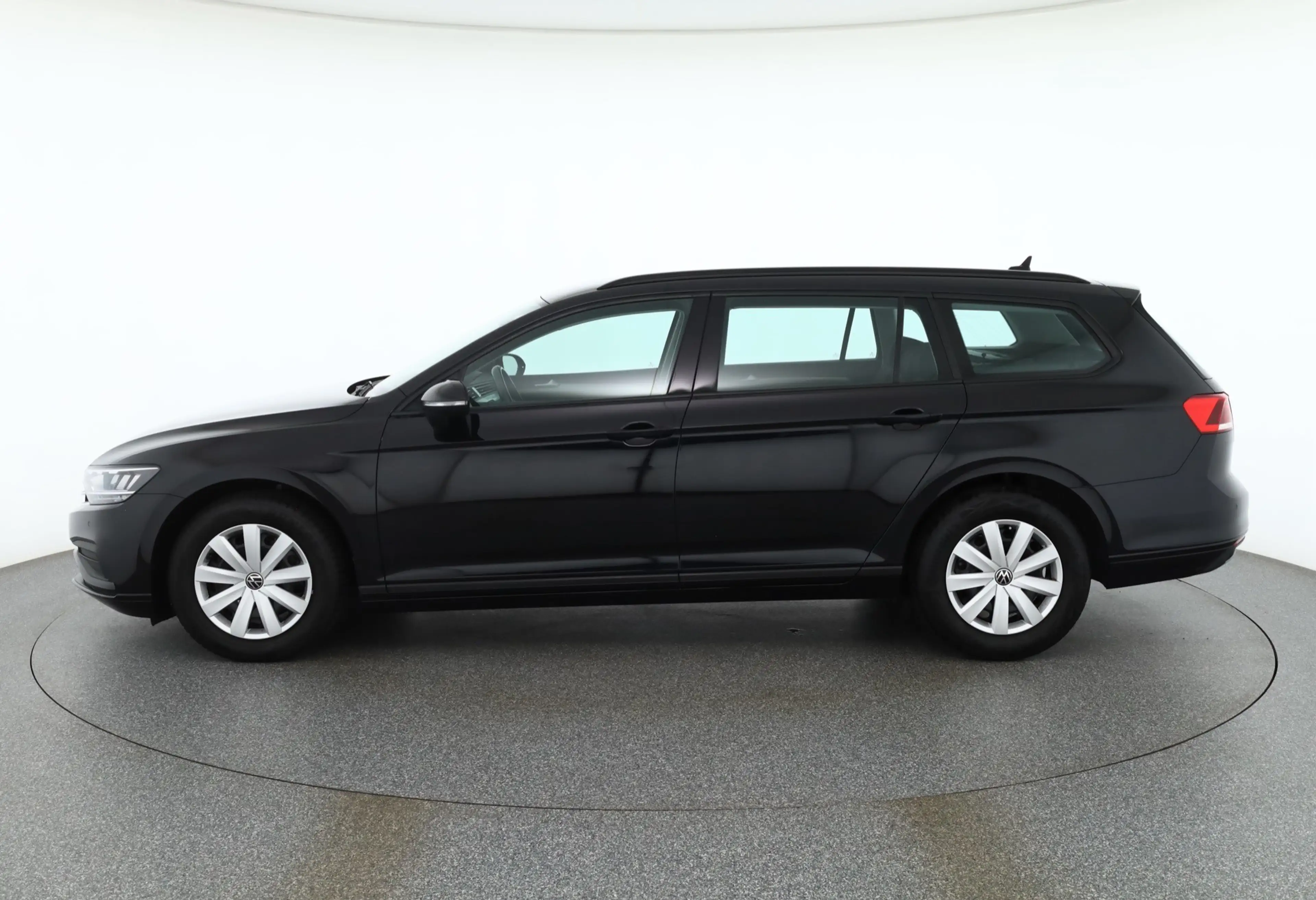 Volkswagen Passat Variant 2.0 TDI LED Navi ACC Kamera DAB — photo 2