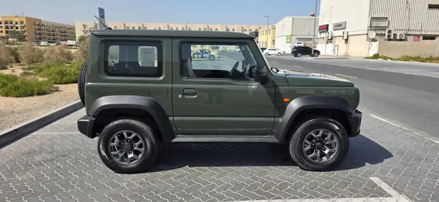 Suzuki Jimny view 3