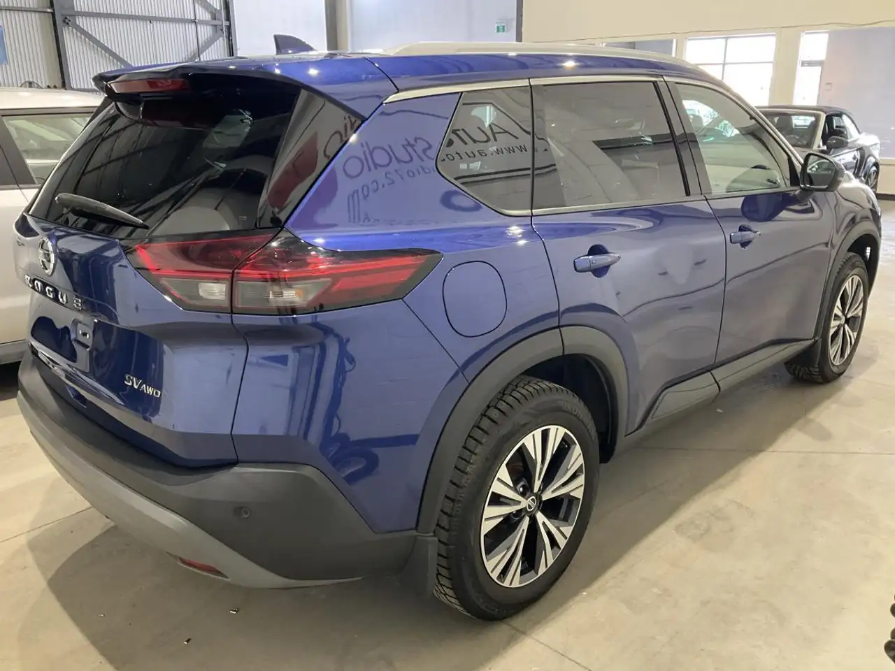 Nissan Rogue снимка Nissan Rogue