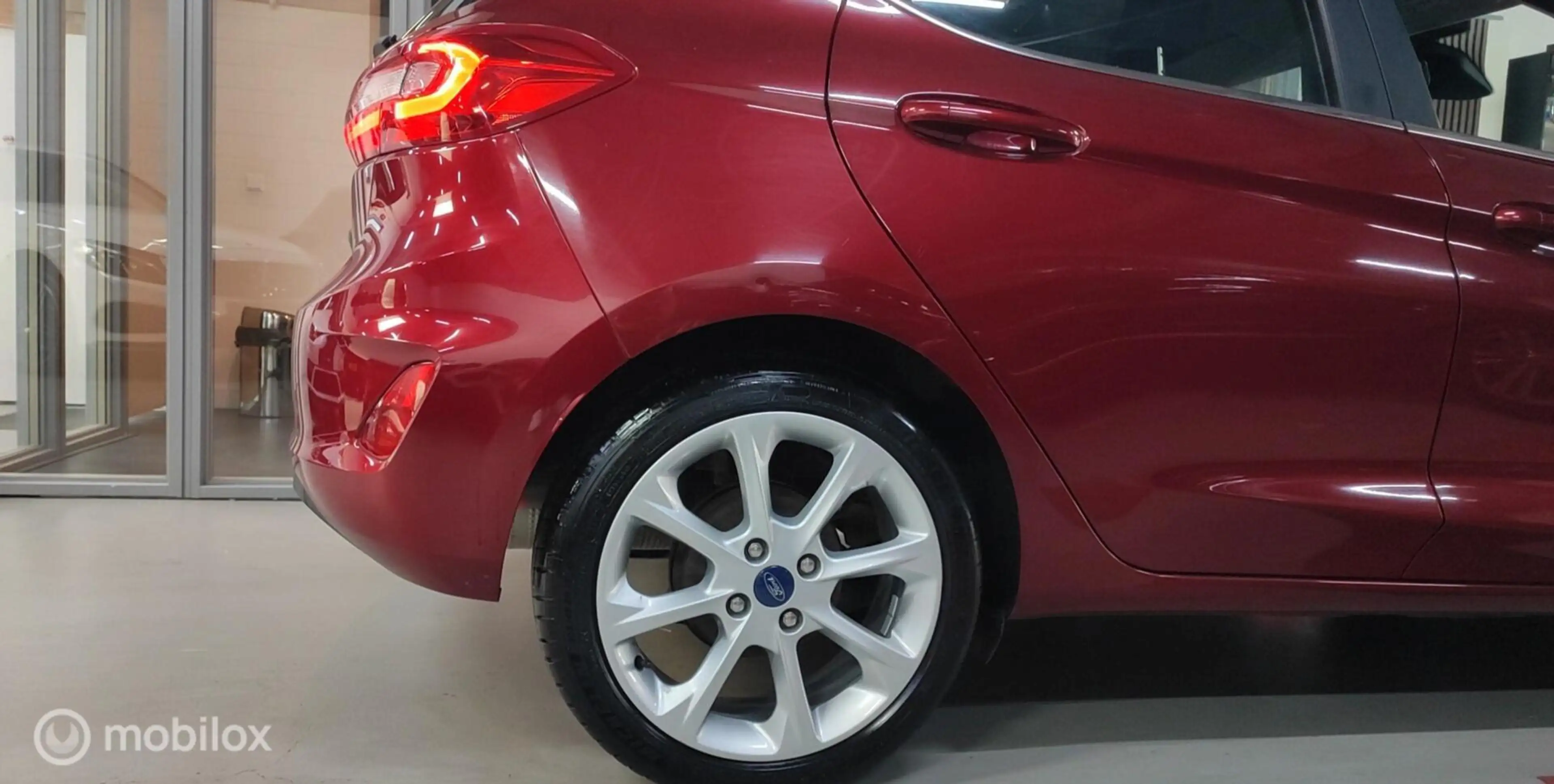 Ford Fiesta 1.0 EcoBoost AUTOMAAT Titanium CARPLAY NIEUW DISTR — photo 16
