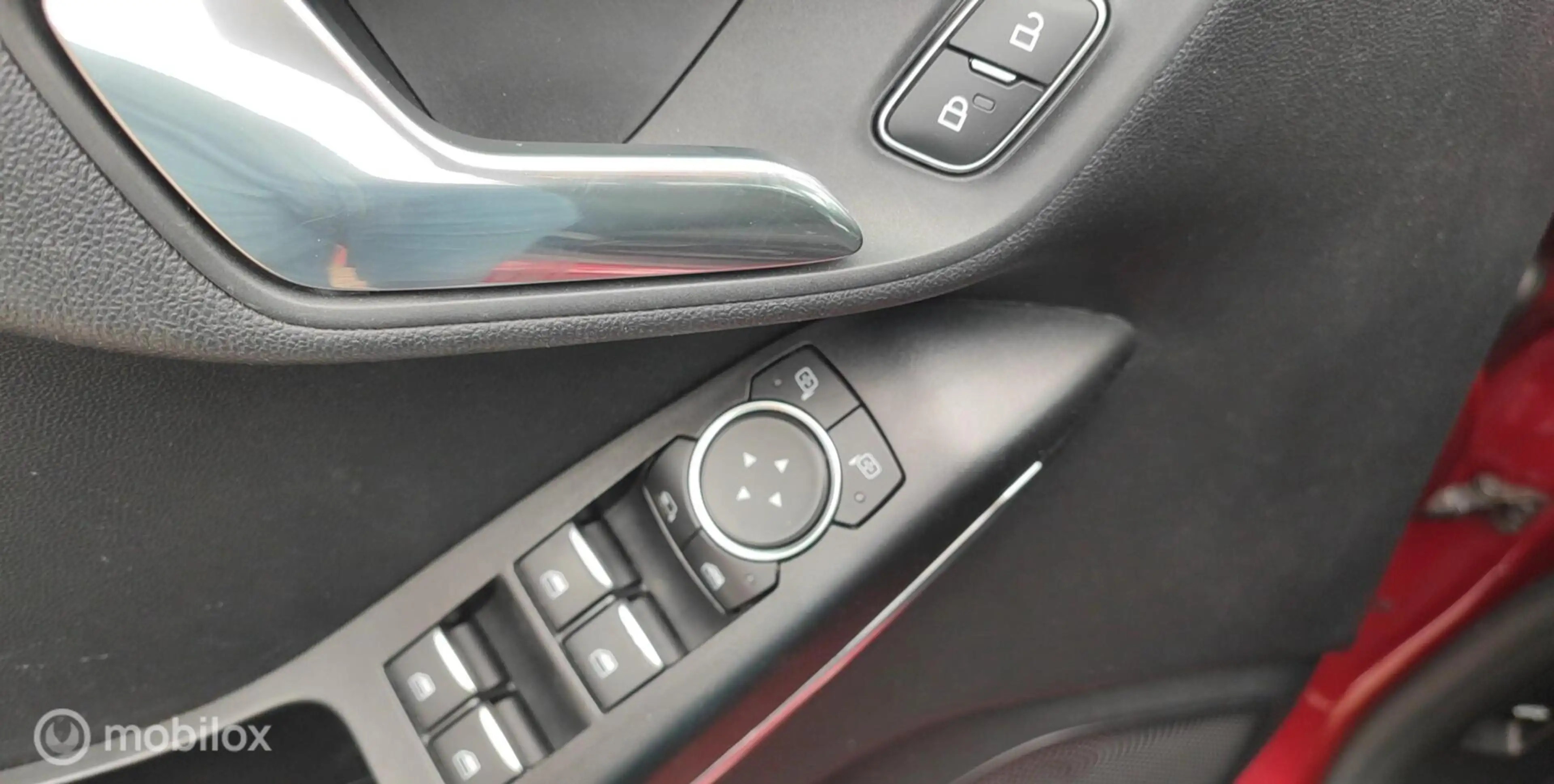 Ford Fiesta 1.0 EcoBoost AUTOMAAT Titanium CARPLAY NIEUW DISTR — photo 28