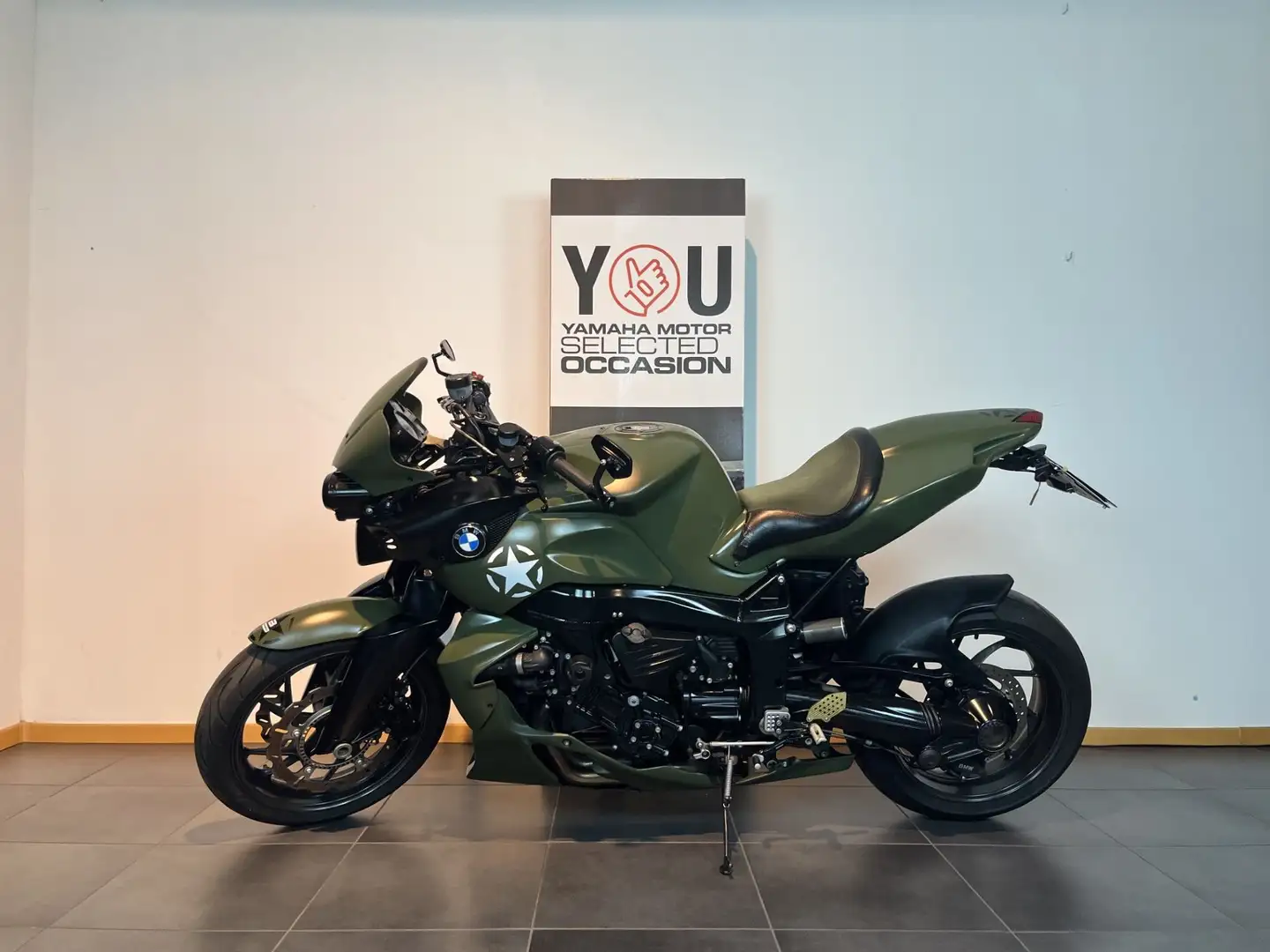BMW K 1200 R - 1