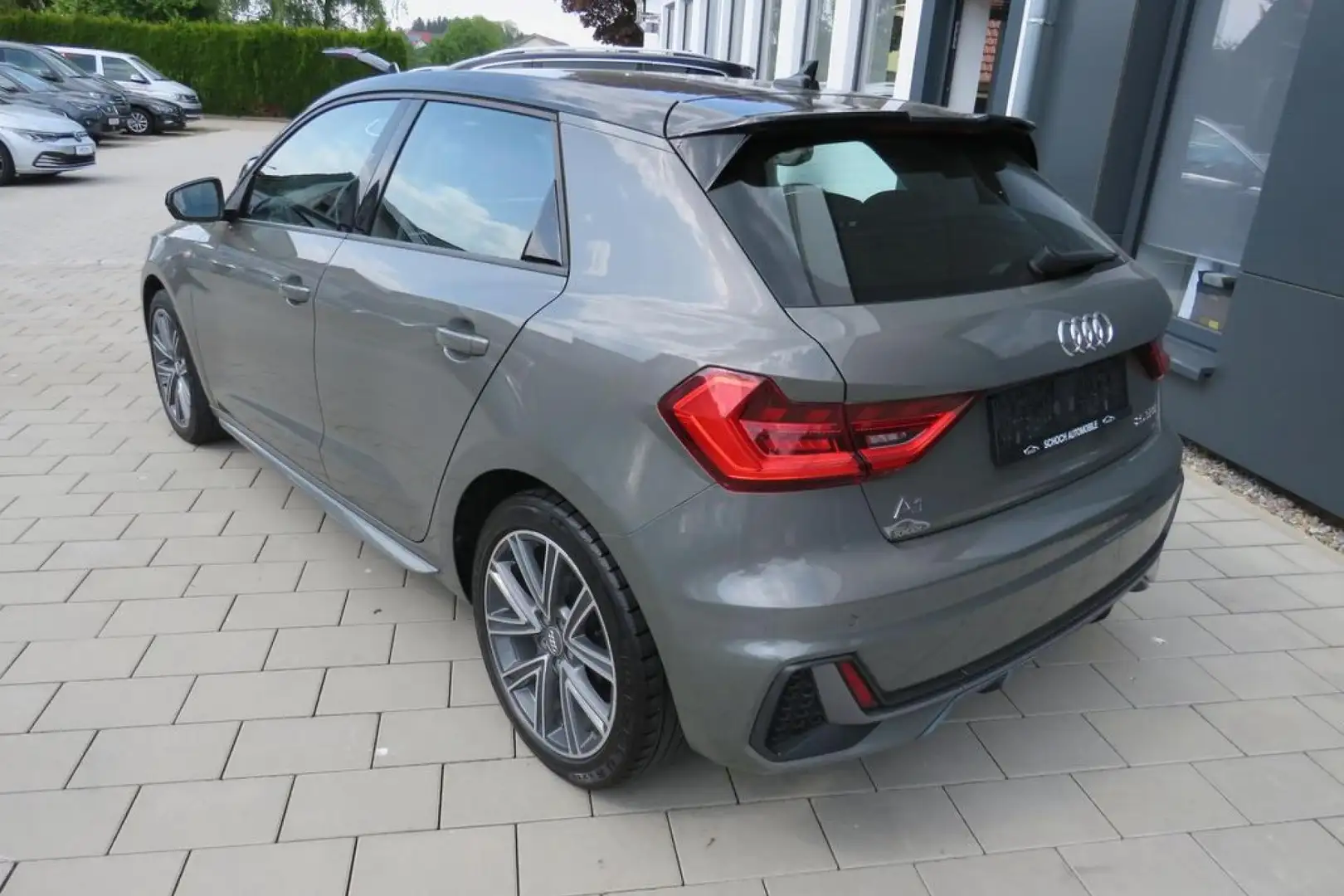 Audi A1 Sportback 1.0 25 TFSI - 95  SPORTBACK 2019 S line Gris - 2
