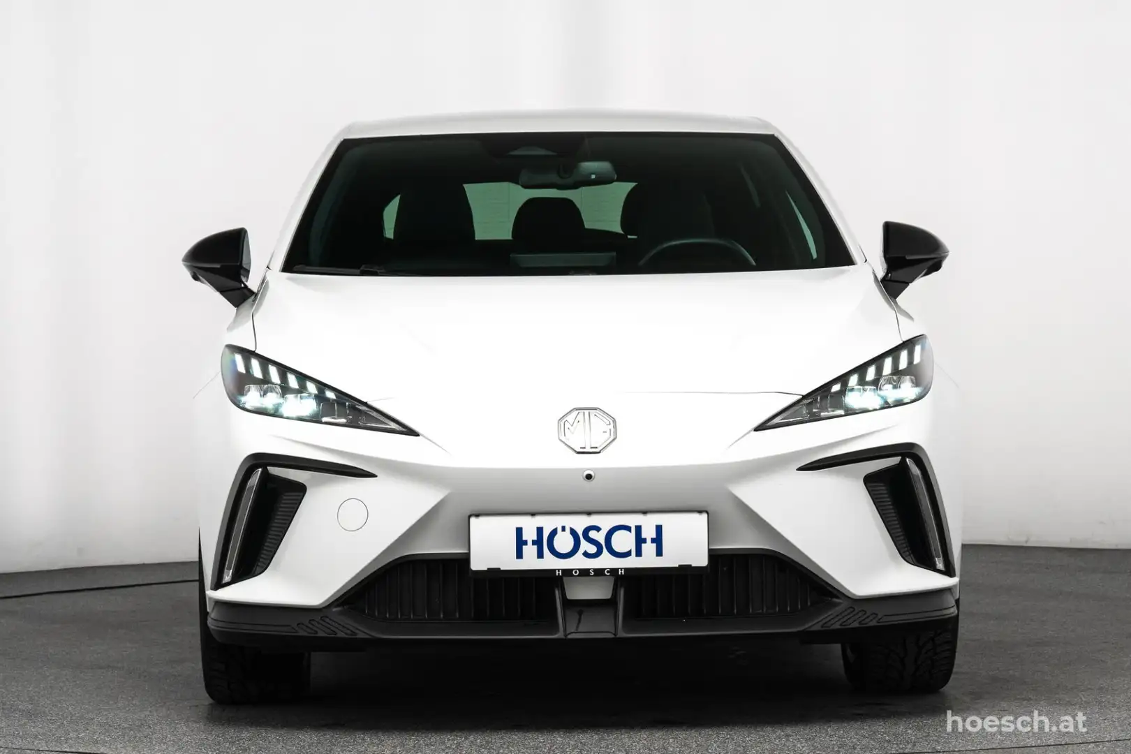 MG MG4 64kWh Luxury Navi Digital ACC 360° Kamera Wärmepu Weiß - 2