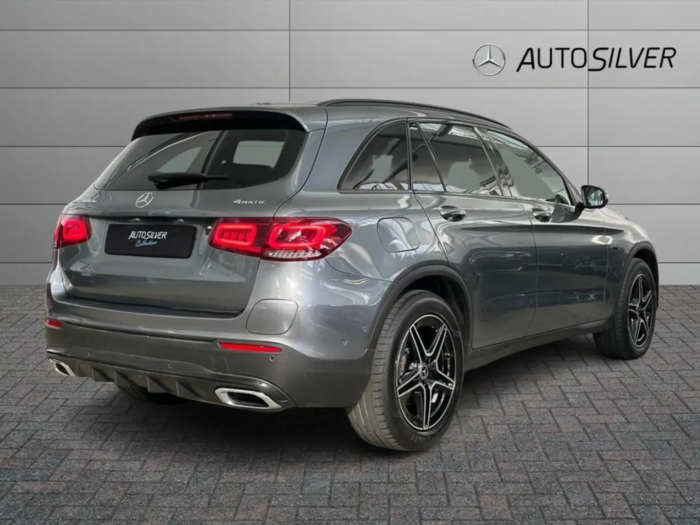 Mercedes-Benz GLC 300 de 4Matic EQ-Power Premium Gris - 2