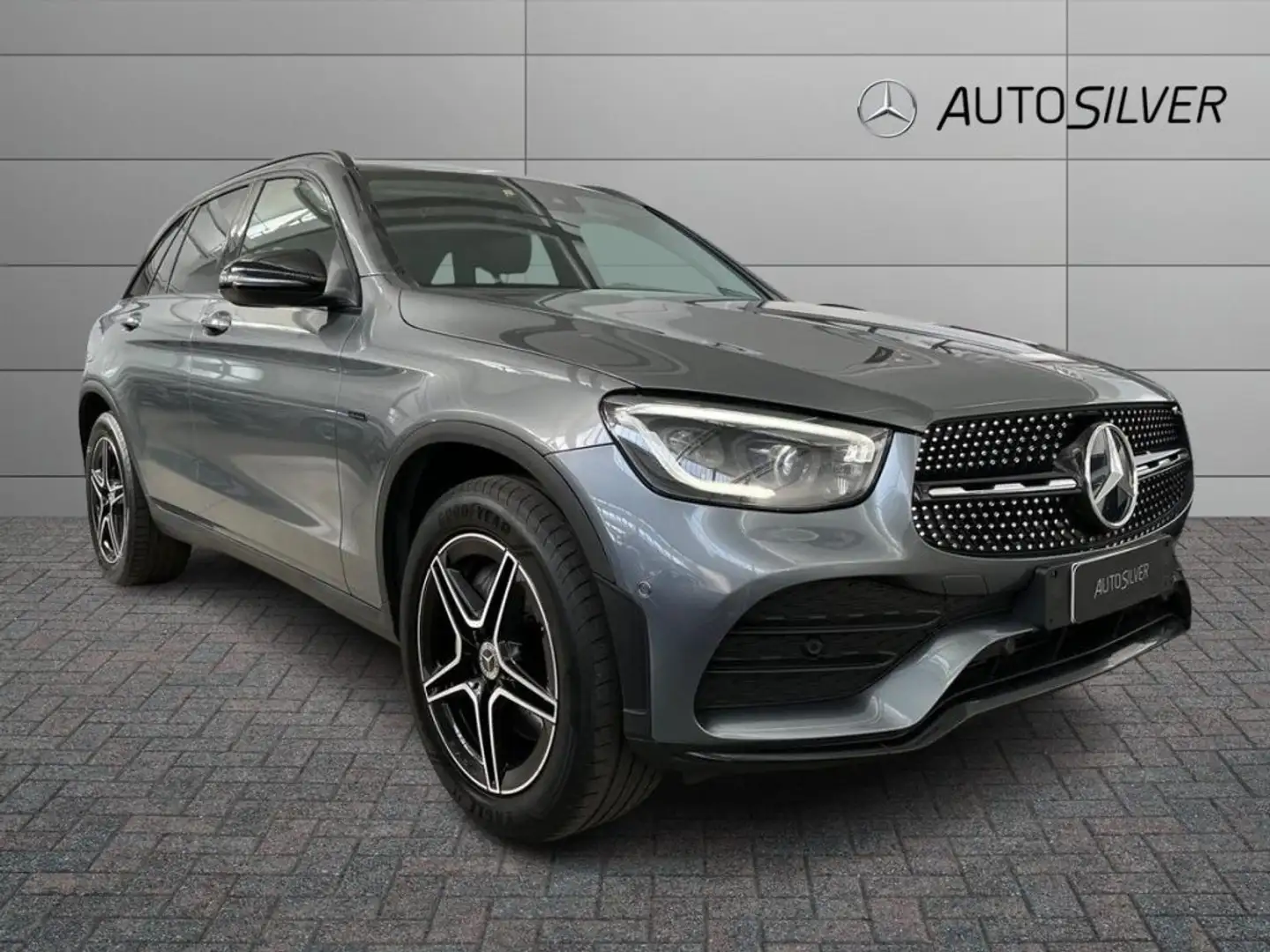 Mercedes-Benz GLC 300 de 4Matic EQ-Power Premium Gris - 1