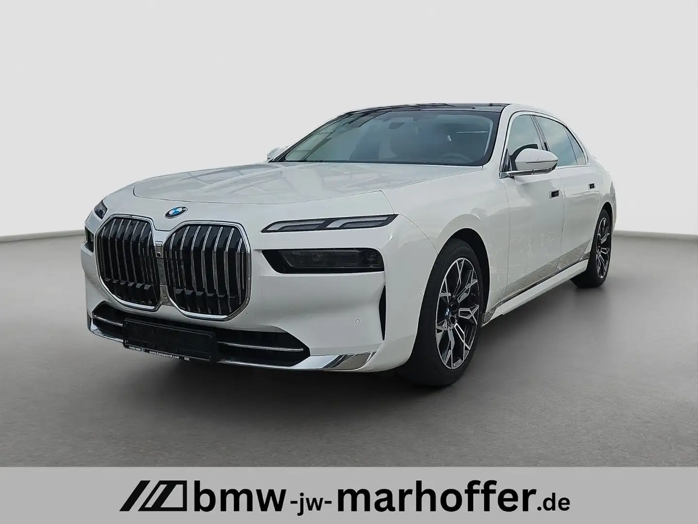 BMW 740 d xDrive Iconic Glow  Autobahnassist Weiß - 1
