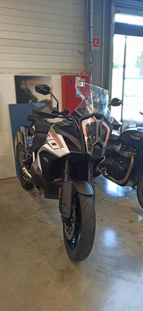 KTM 1290 Super Adventure Šedá - 1