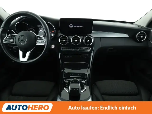 Mercedes-Benz C-Class view 12