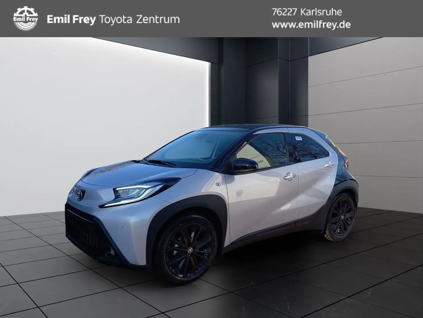Toyota Aygo X X S-CVT JBL 53 kW, 5-türig Silber - 1