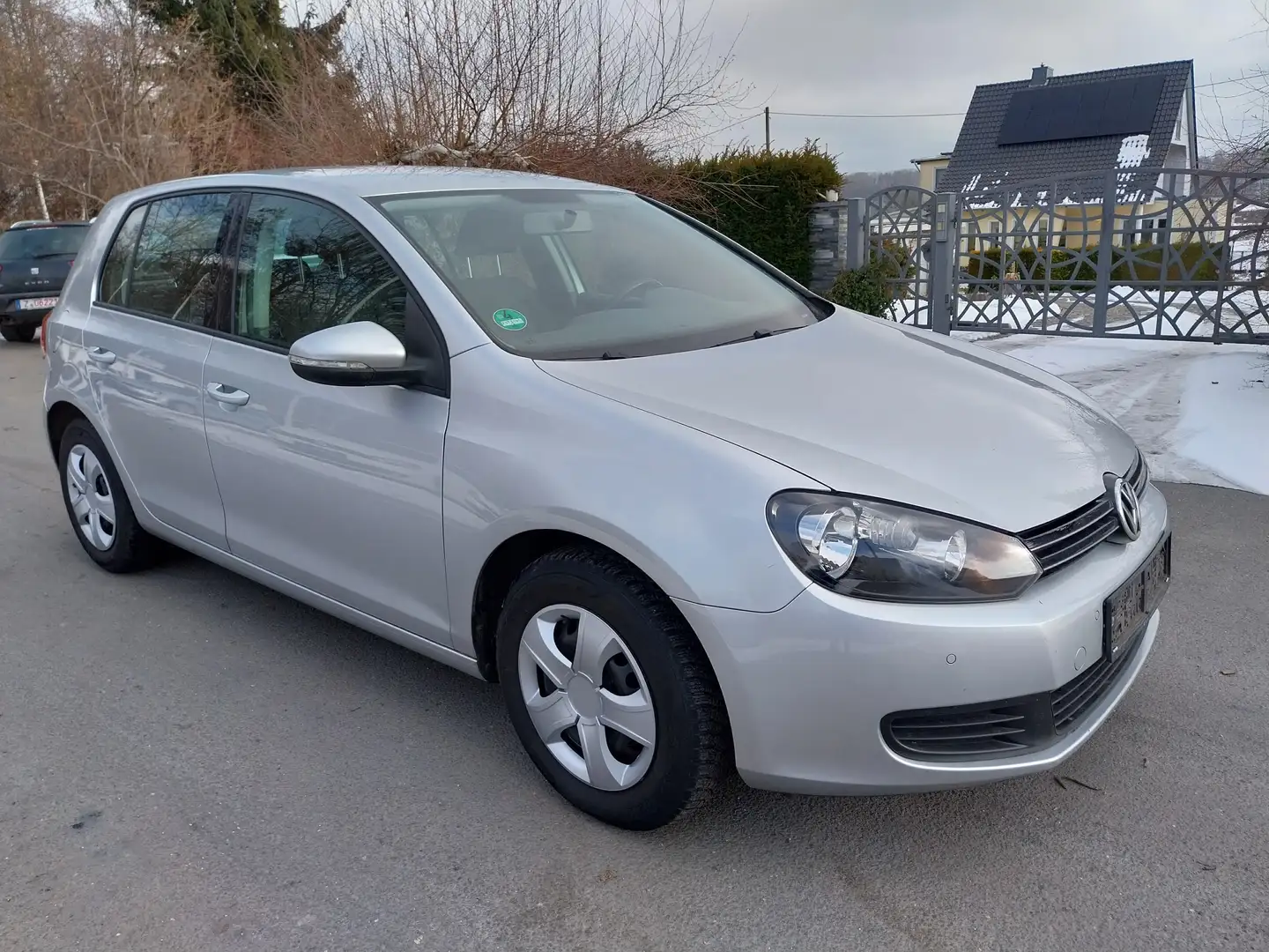 Volkswagen Golf Golf VI 1.6 TDI DPF DSG Comfortline Tüv neu mgl Silber - 2