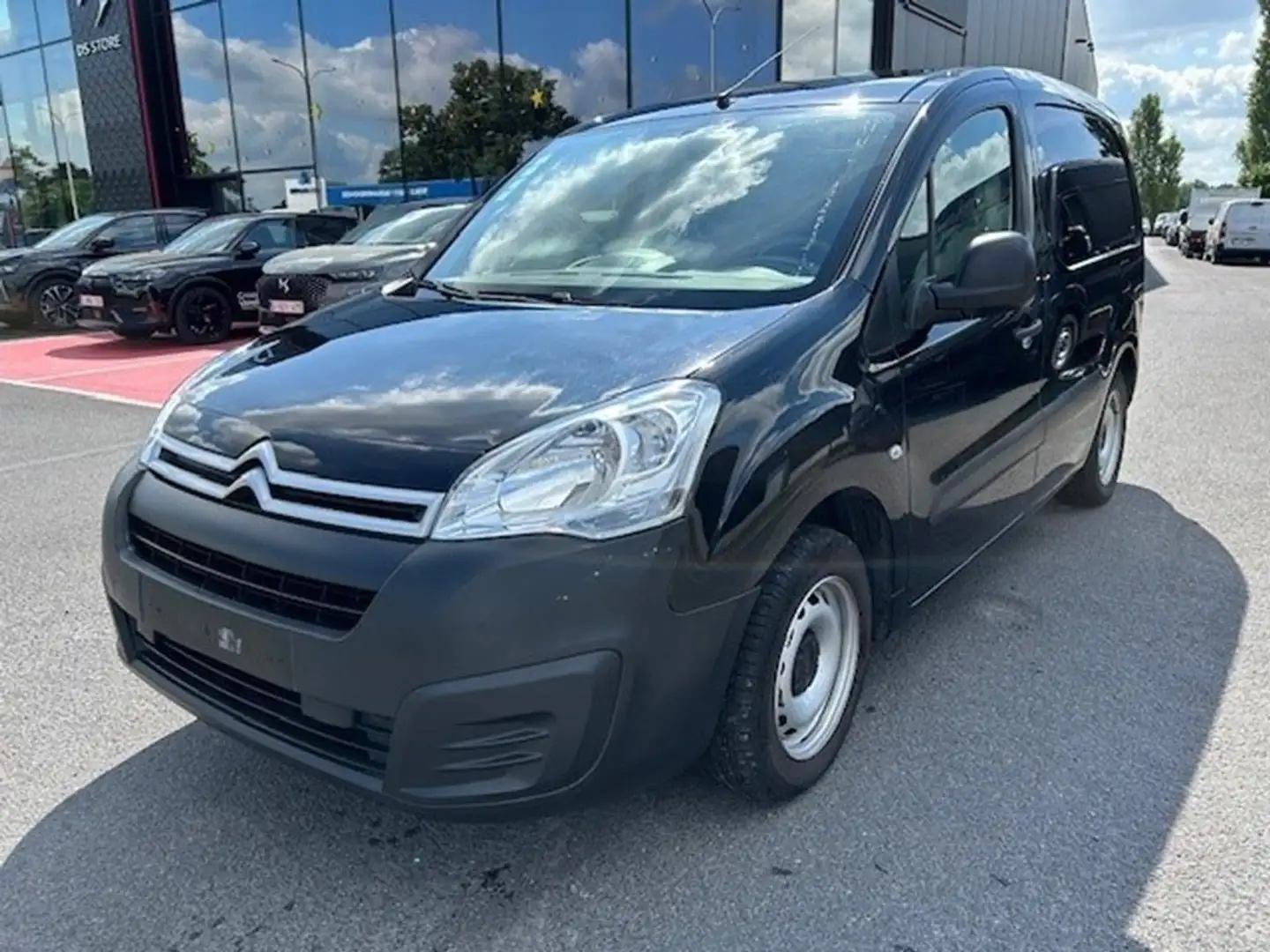 Citroen Berlingo L1 BlueHDi Club Zwart - 1