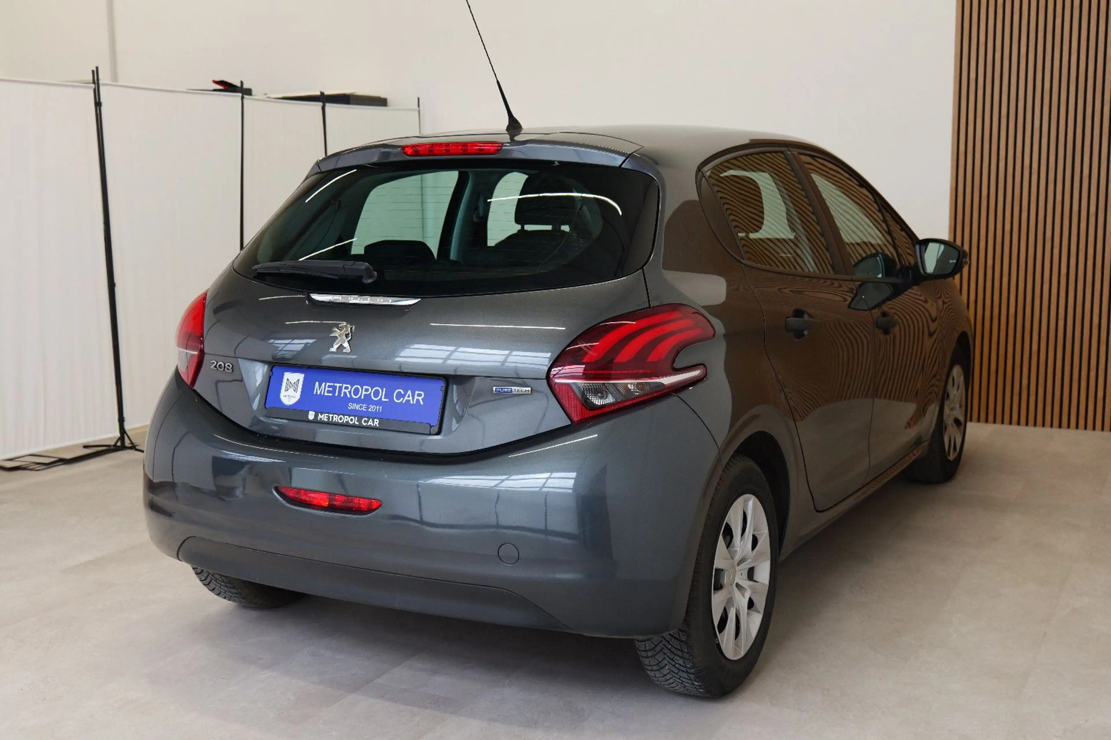 Peugeot 208 1.2 PureTech Access TEMP/KLIMA/ZV+TÜV 07.27 — photo 3