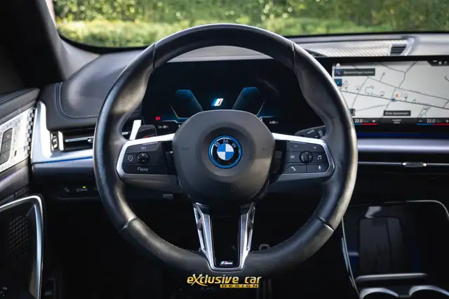 BMW Ix1 view 19