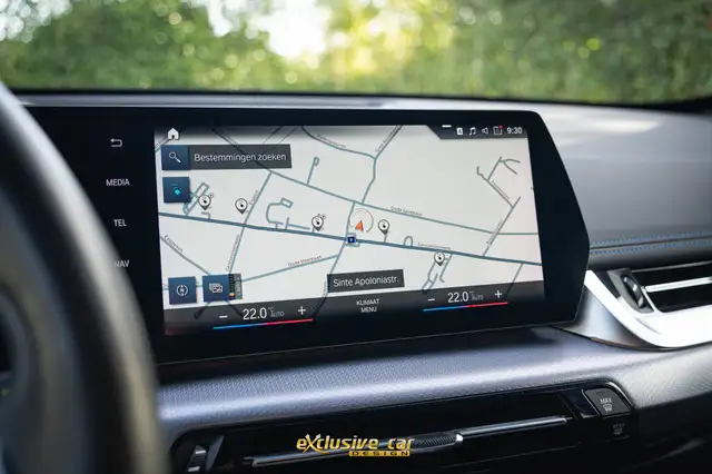 BMW Ix1 view 24
