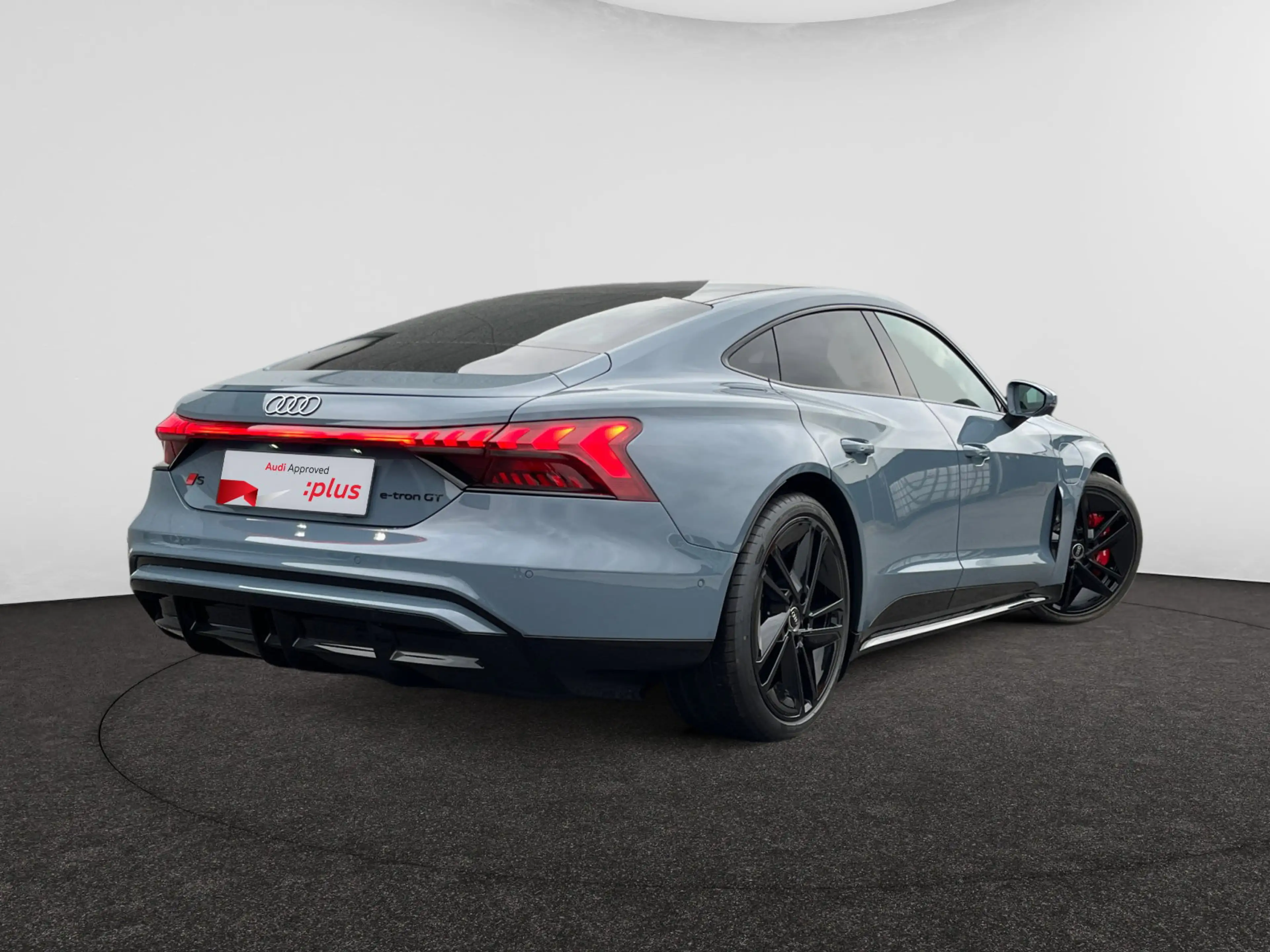 Audi e-tron GT Audi S e-tron GT kW — photo 13