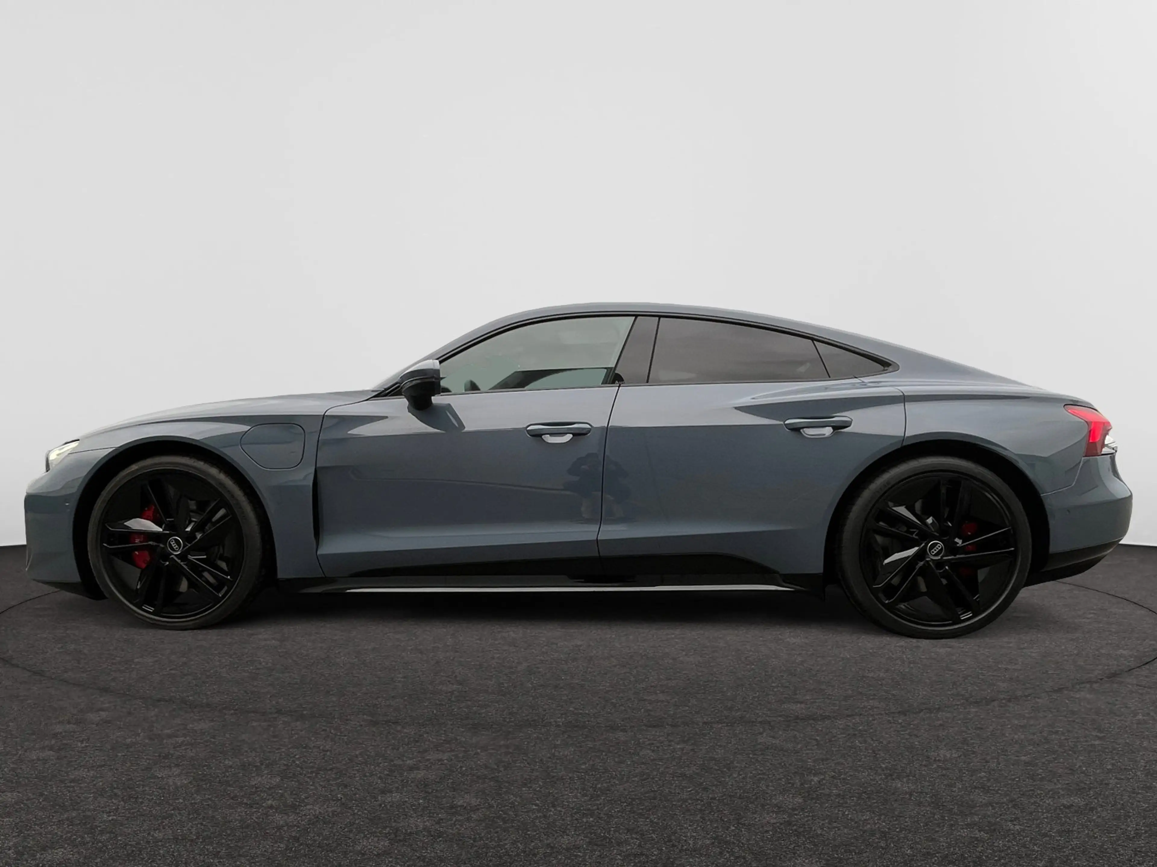 Audi e-tron GT Audi S e-tron GT kW — photo 2