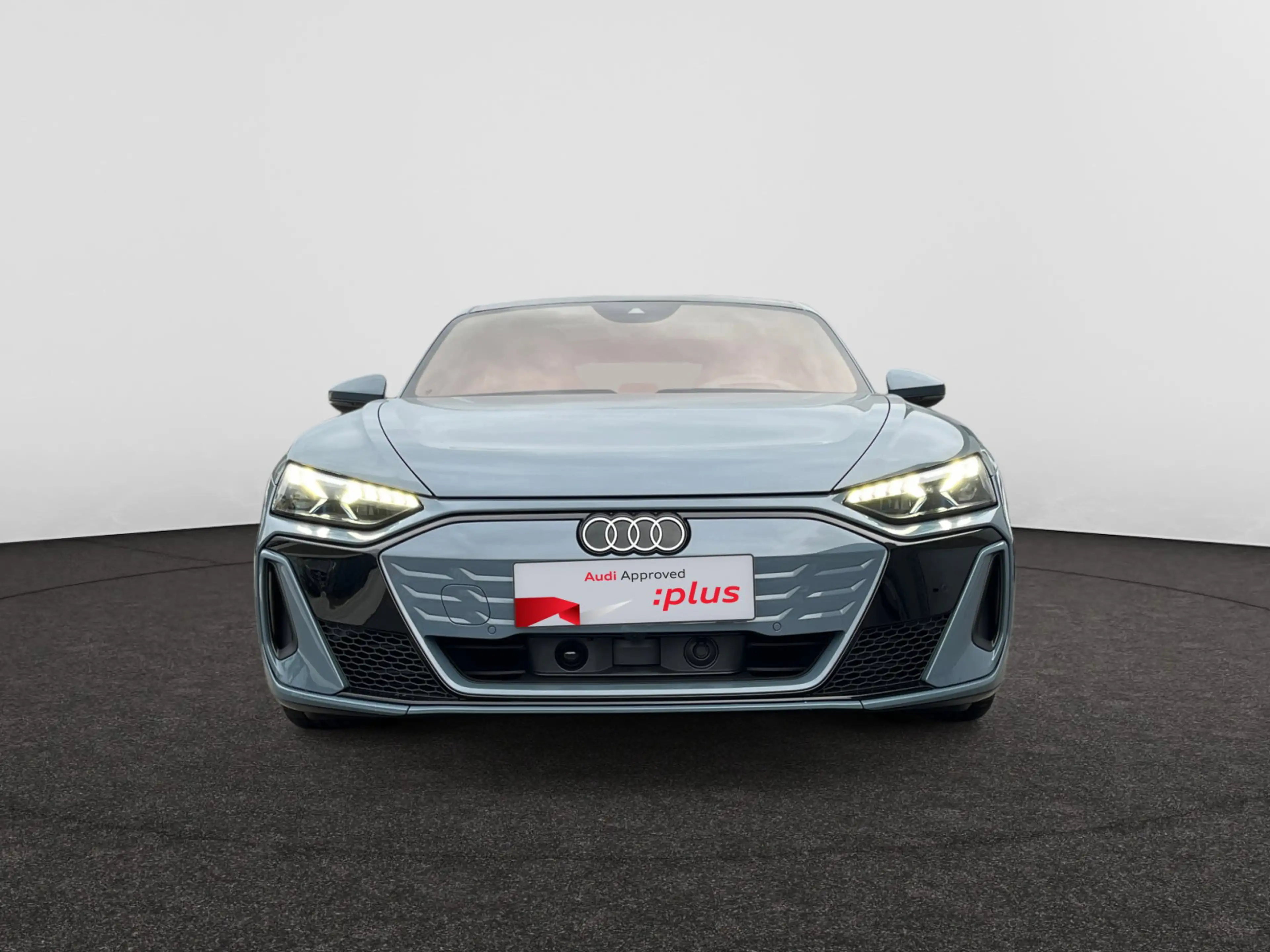 Audi e-tron GT Audi S e-tron GT kW — photo 11
