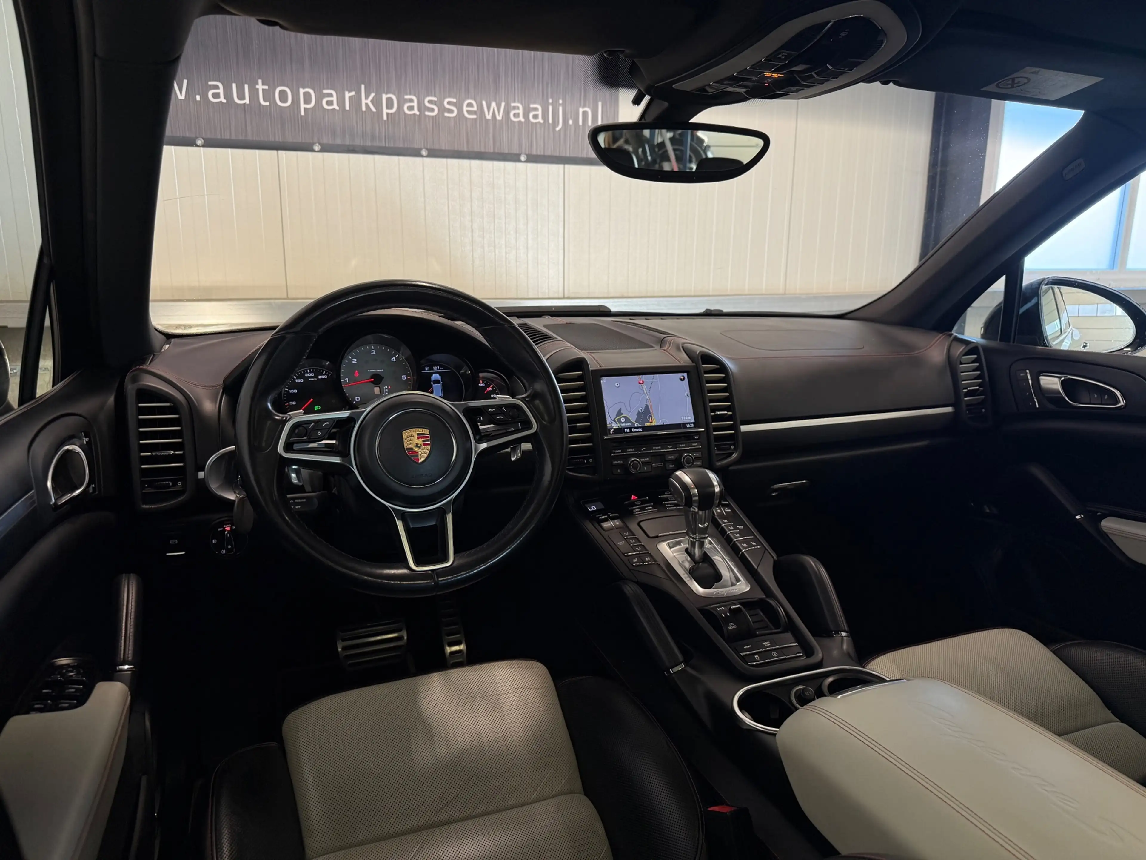 Porsche Cayenne S 4.2 D Pano, Cruise Control, Lederen, 18-Voudige — photo 11