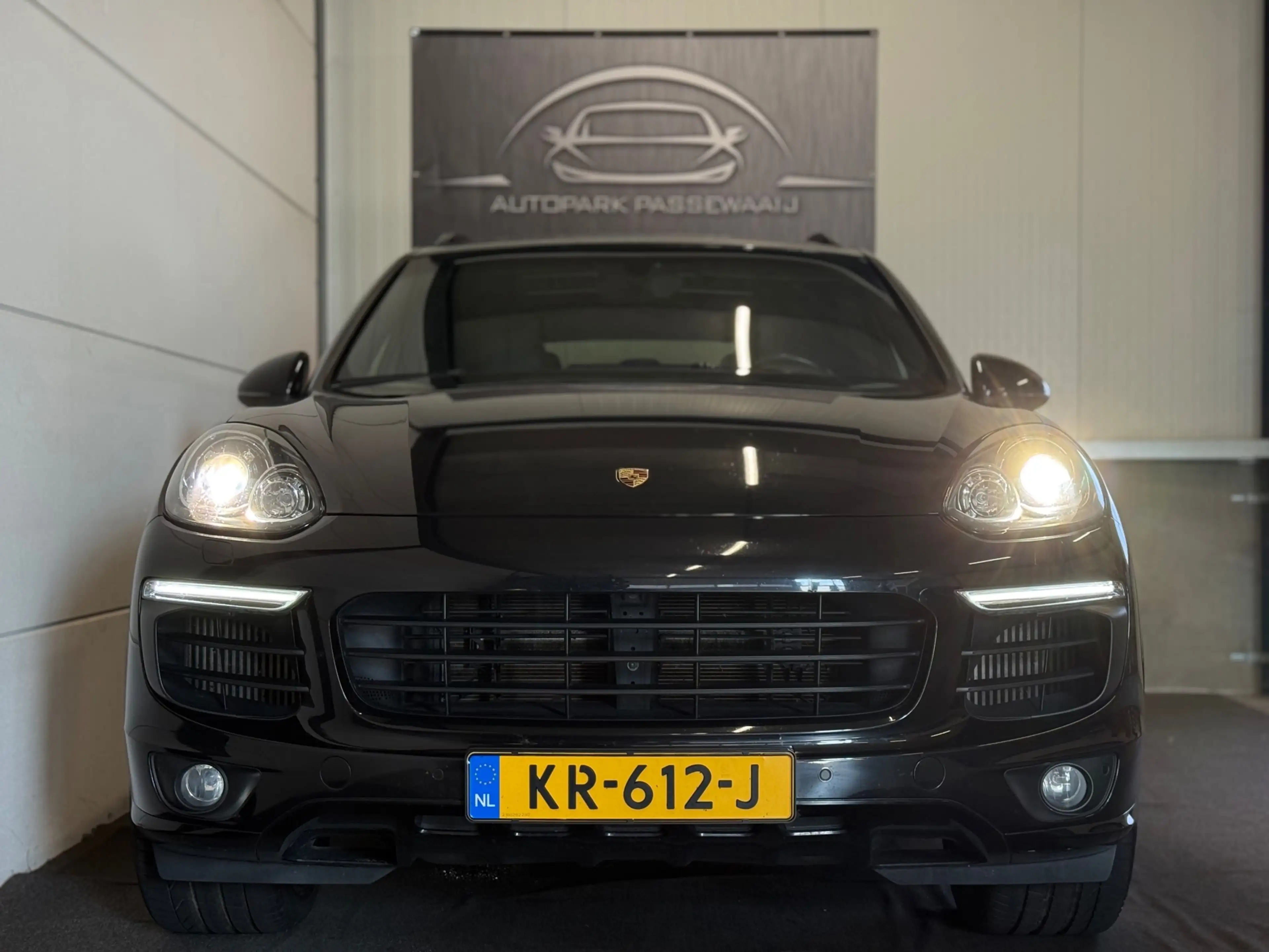 Porsche Cayenne S 4.2 D Pano, Cruise Control, Lederen, 18-Voudige — photo 2
