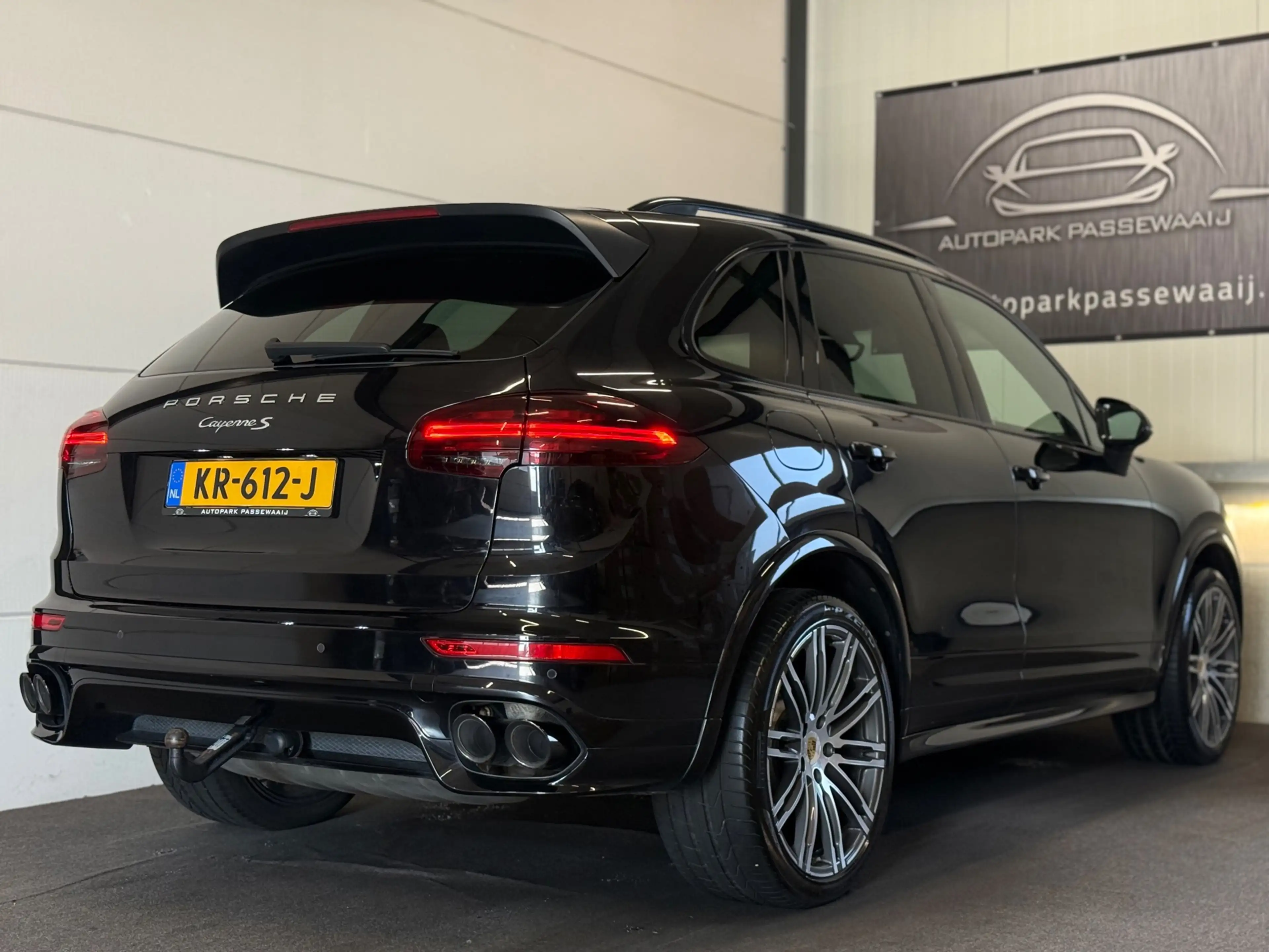 Porsche Cayenne S 4.2 D Pano, Cruise Control, Lederen, 18-Voudige — photo 6