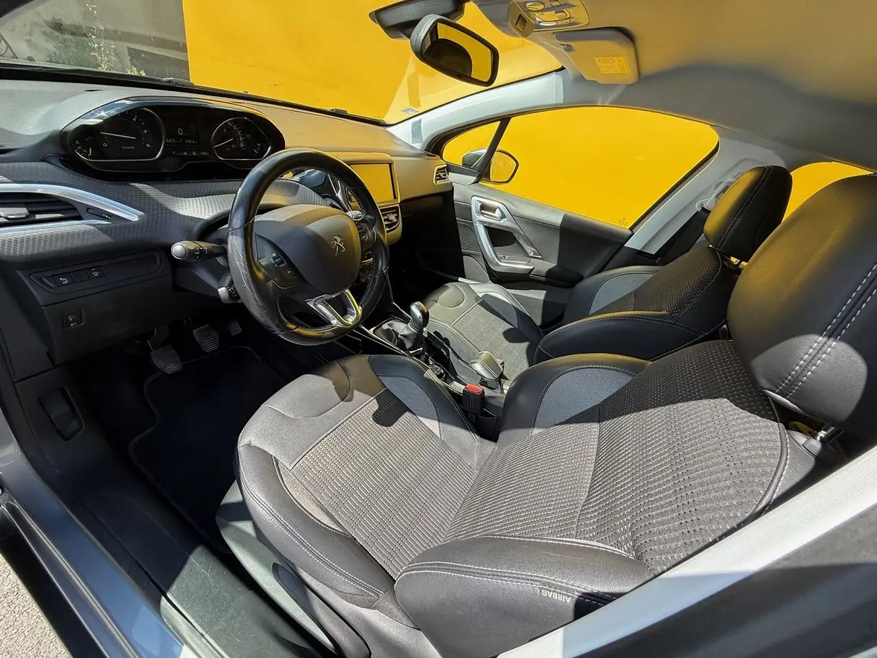 Peugeot 2008 2008 — photo 9