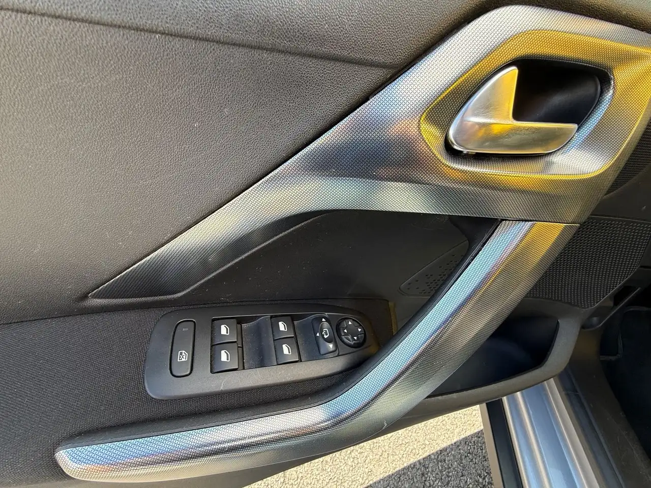 Peugeot 2008 2008 — photo 11