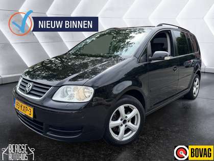 Volkswagen Touran 2.0 16V FSI Highline Aut Stoelvw Clima Trekhaak
