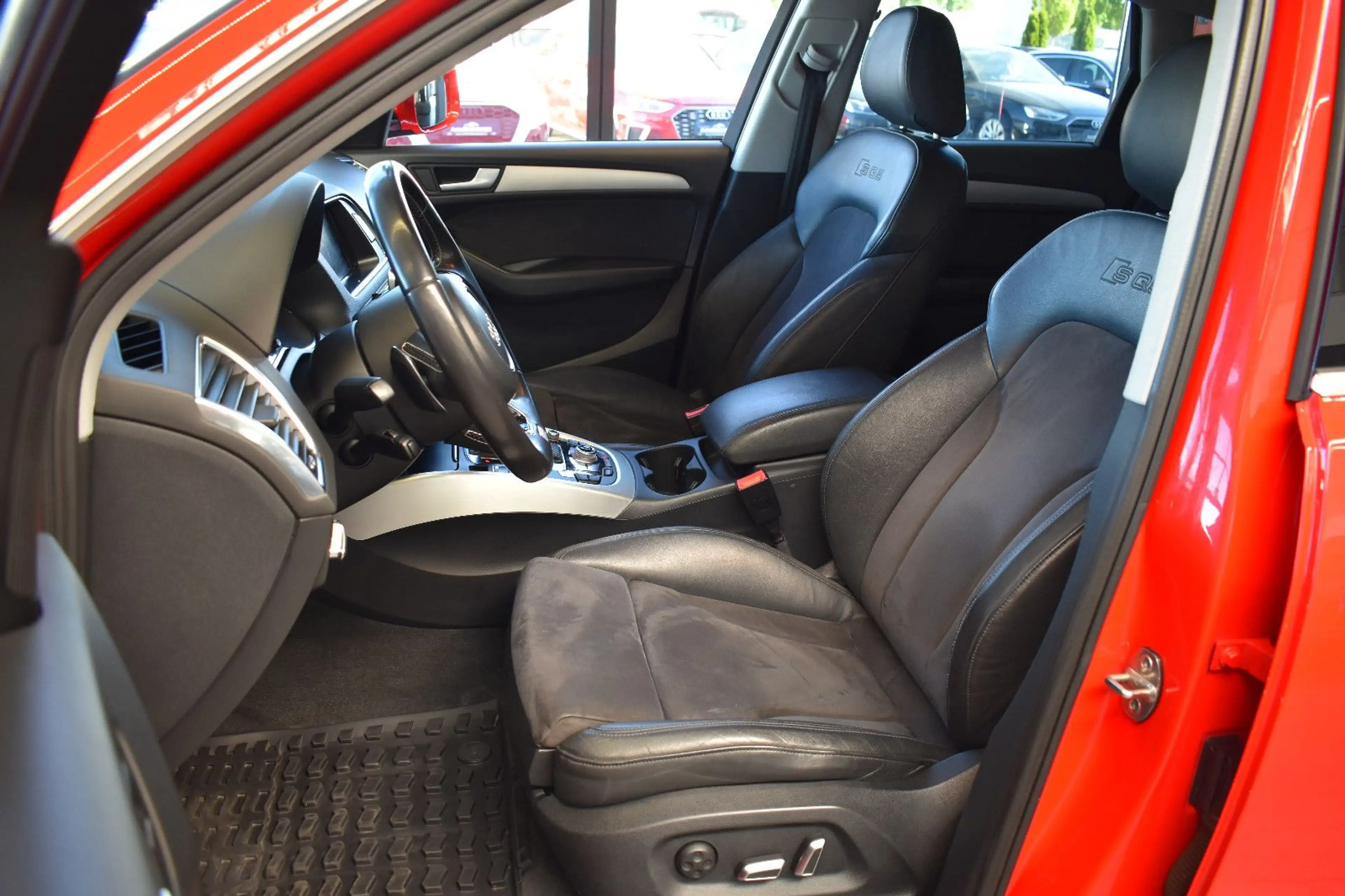 Audi SQ5 3.0TDI quattro tiptronic Navi~ACC~AHK~Xenon+ — photo 8