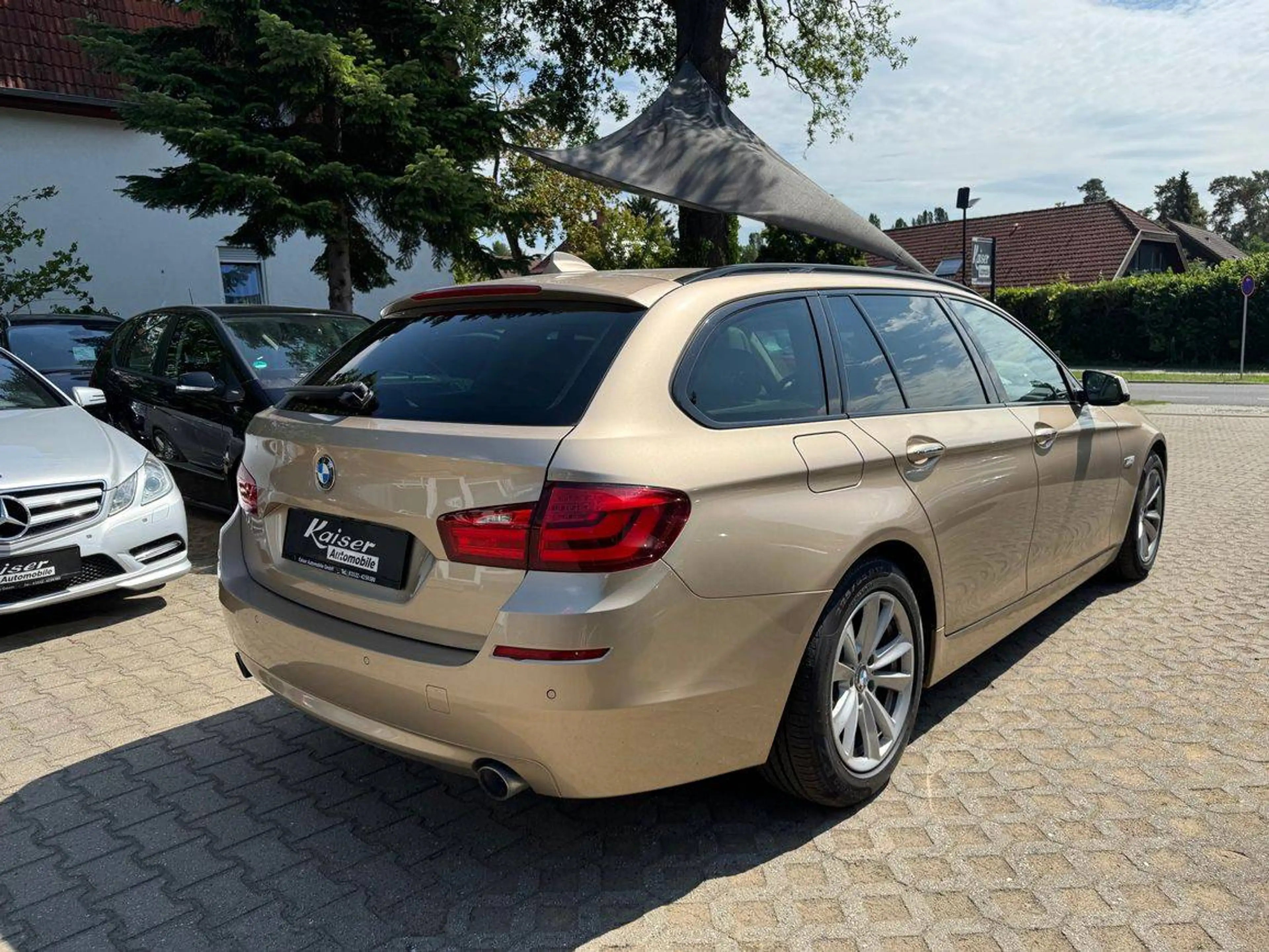 BMW 535 d xDrive-Top Extras-Historie-außergewöhnliche Ausstattung — photo 5