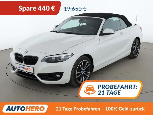 BMW 218 218i Sport Line Aut.*NAVI*TEMPO*PDC*SHZ*LIM*